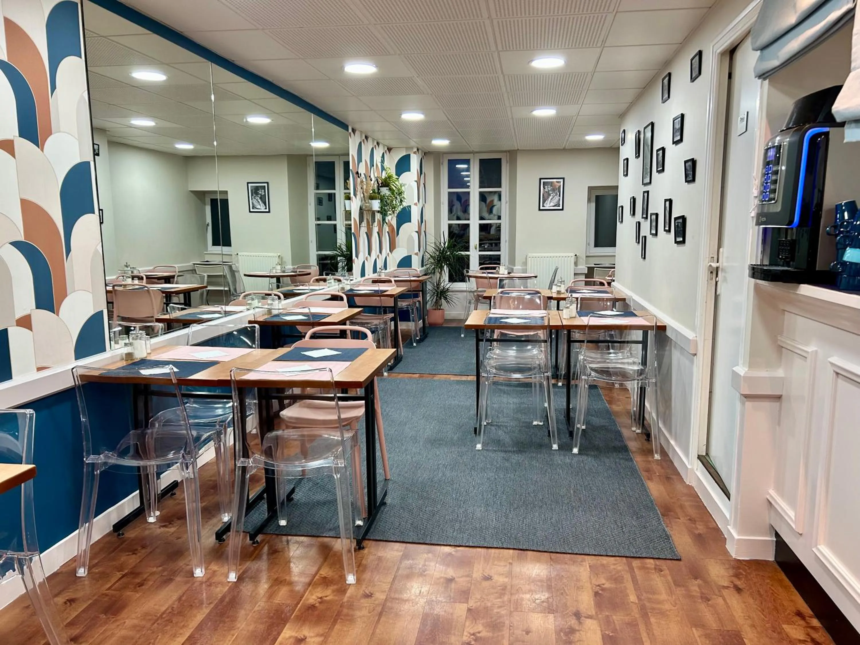 Restaurant/places to eat in Cit'Hotel le Challonge