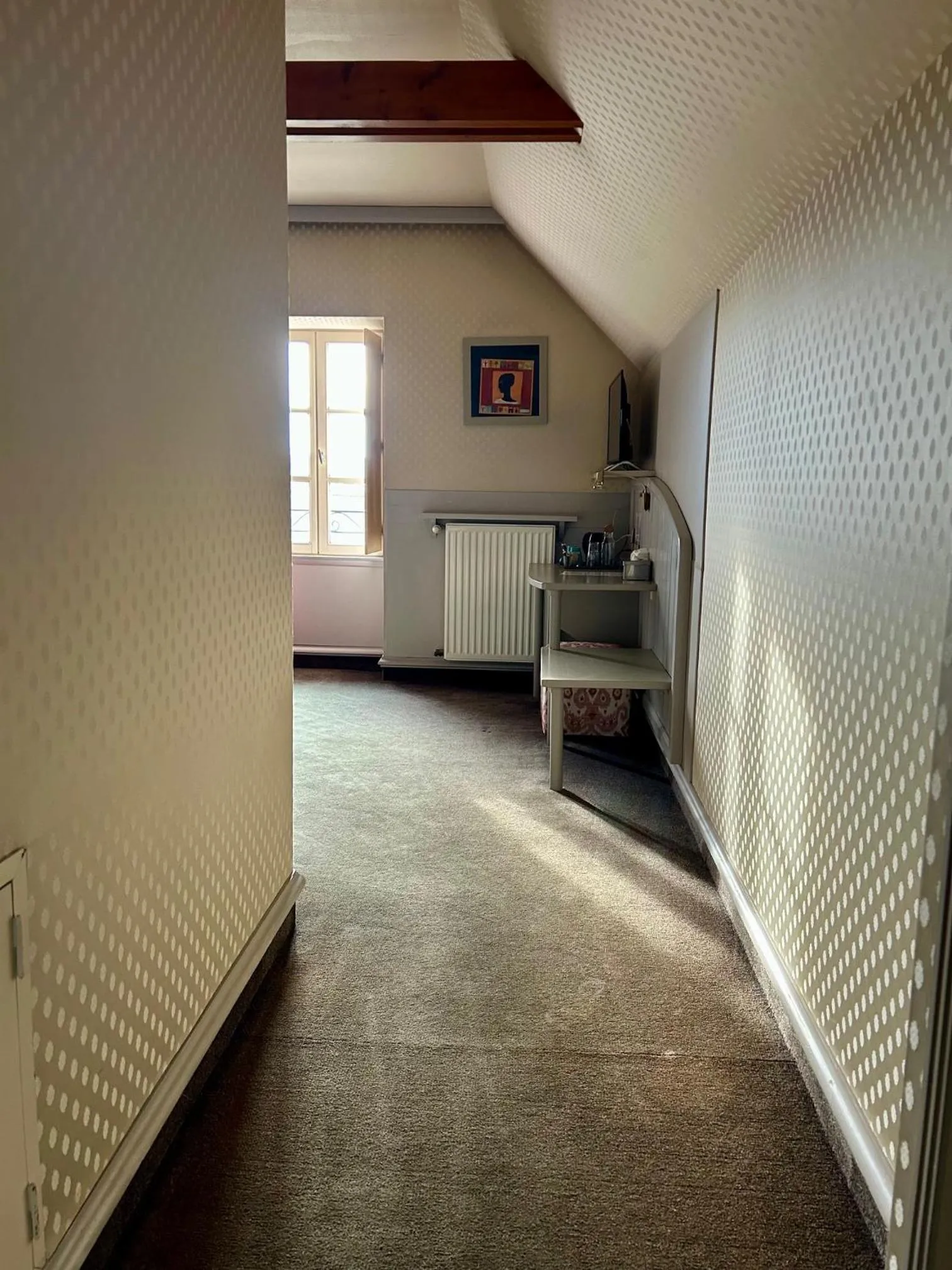 Bedroom, Bed in Cit'Hotel le Challonge