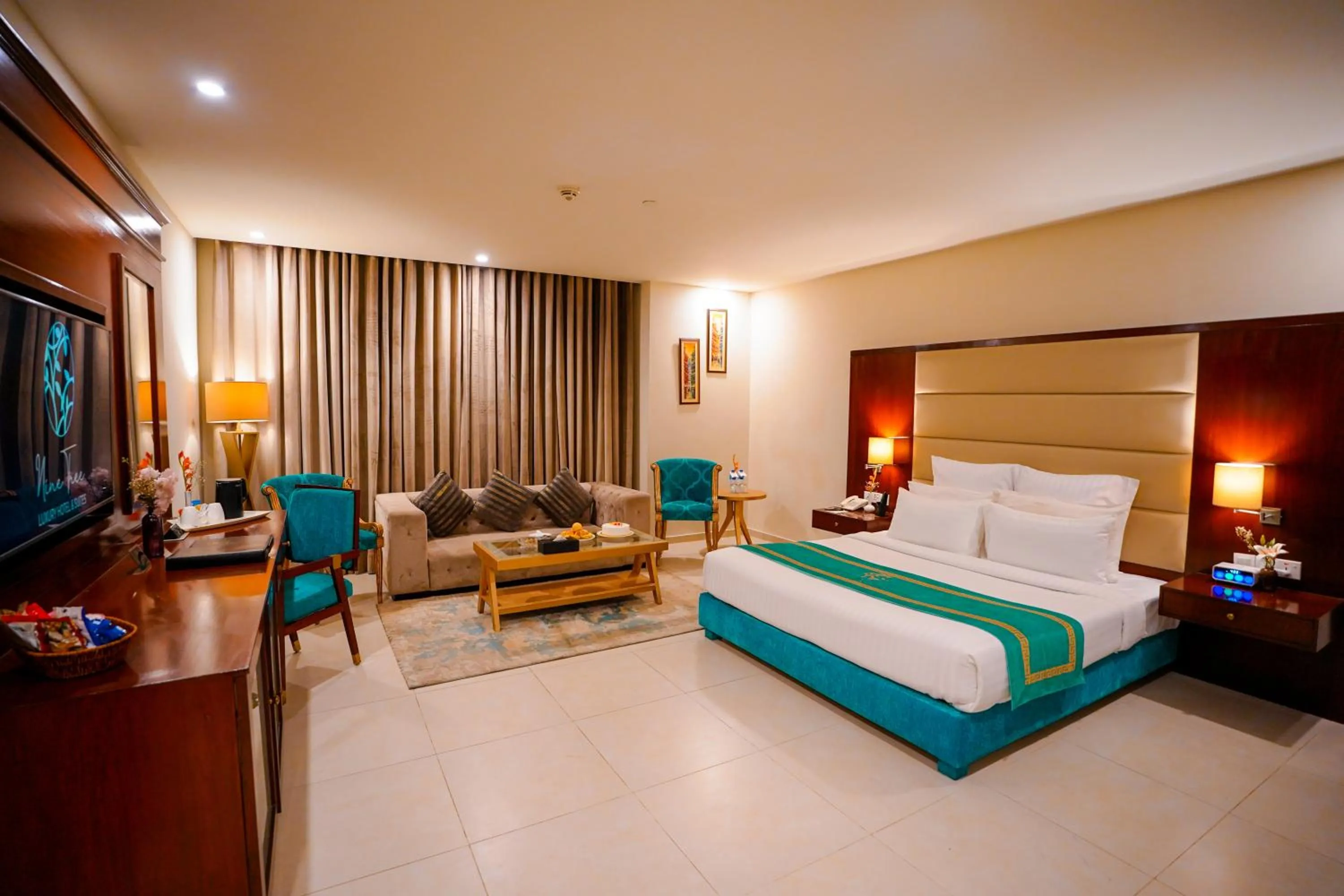 Bedroom, Bed in Nine Tree Luxury Hotel & Suites Lahore