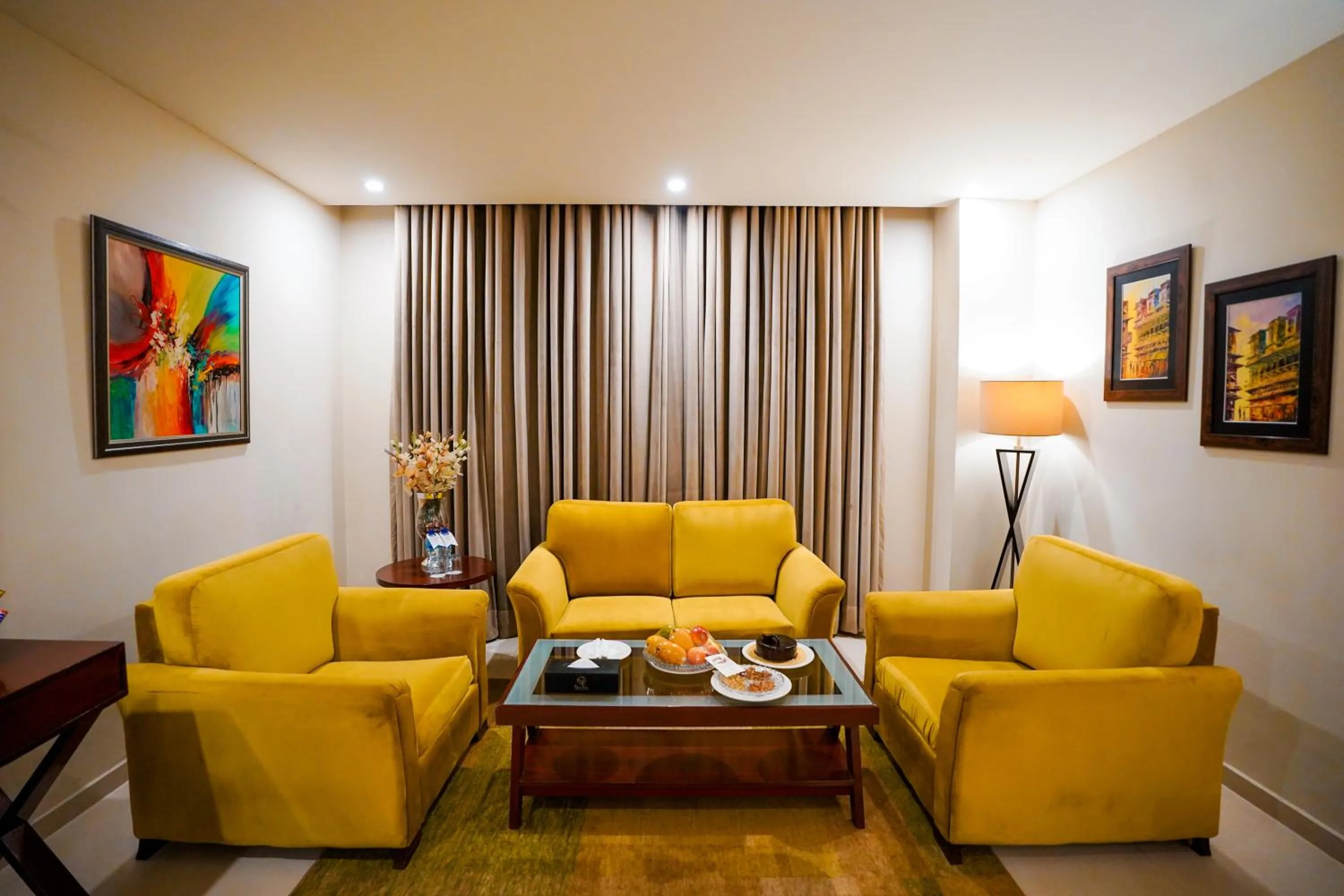 Seating area in Nine Tree Luxury Hotel & Suites Lahore