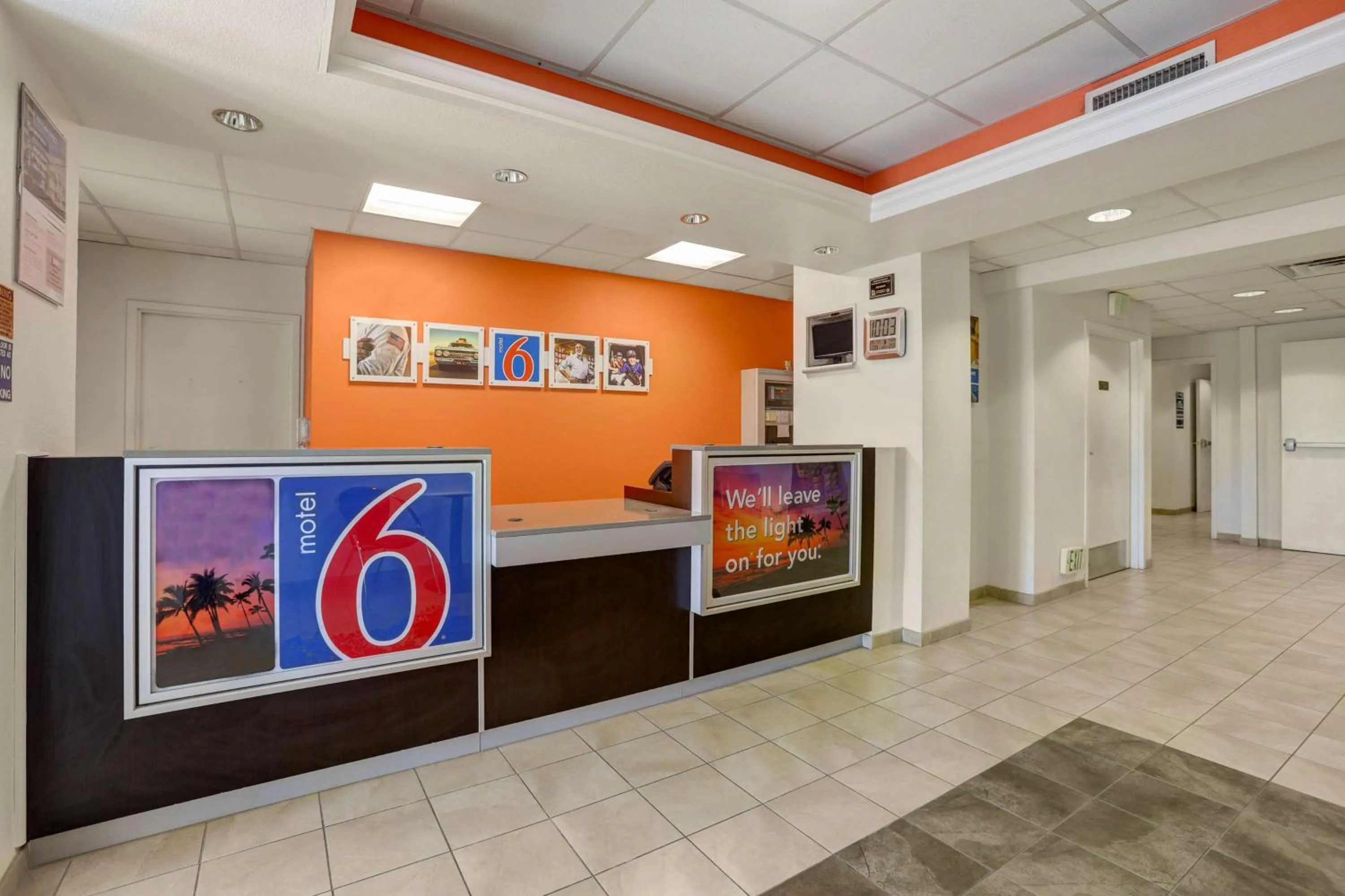 Lobby or reception in Motel 6-Lemoore, CA
