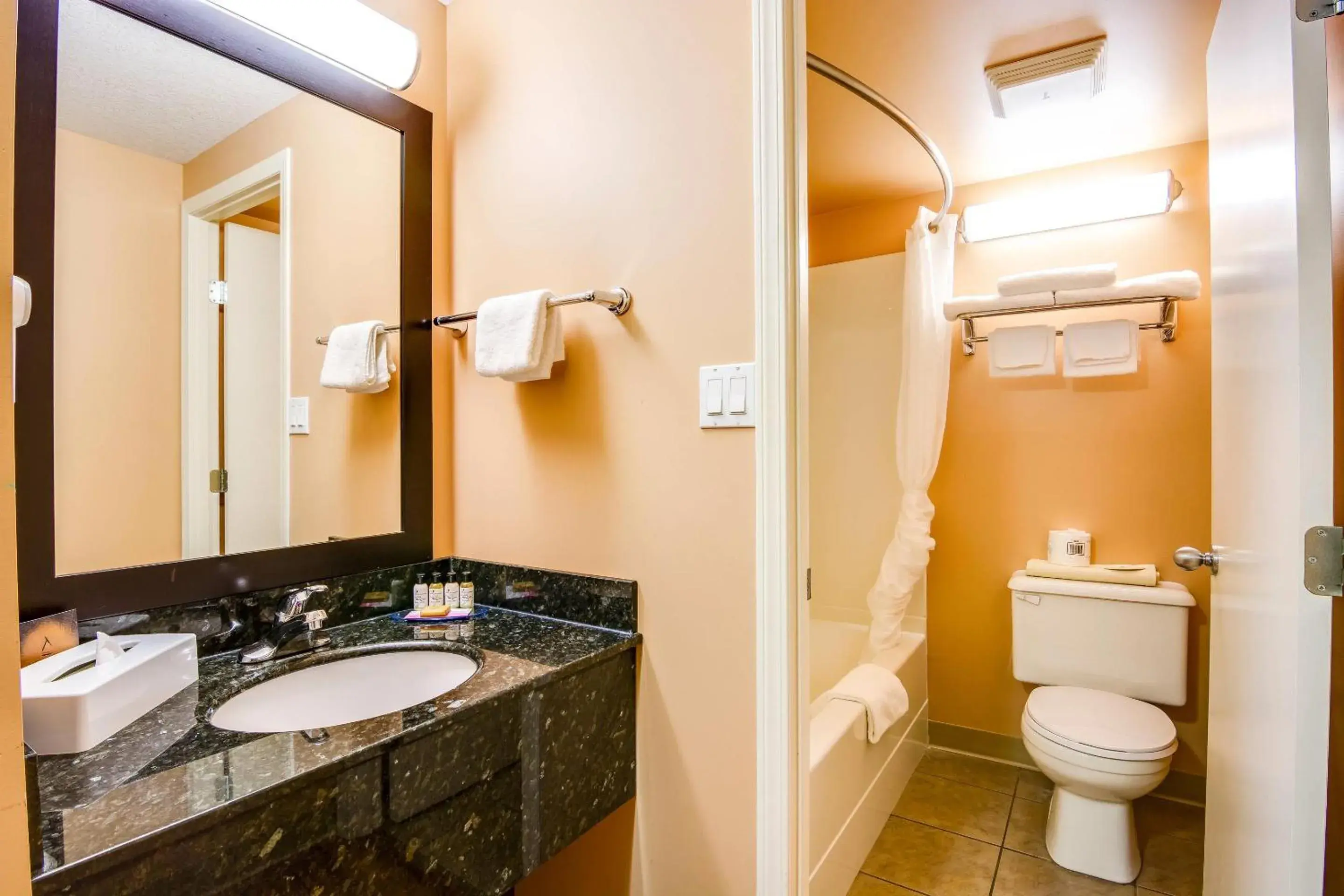 Bedroom in Quality Hotel & Conference Centre Bedroom in Quality Hotel & Conference Centre