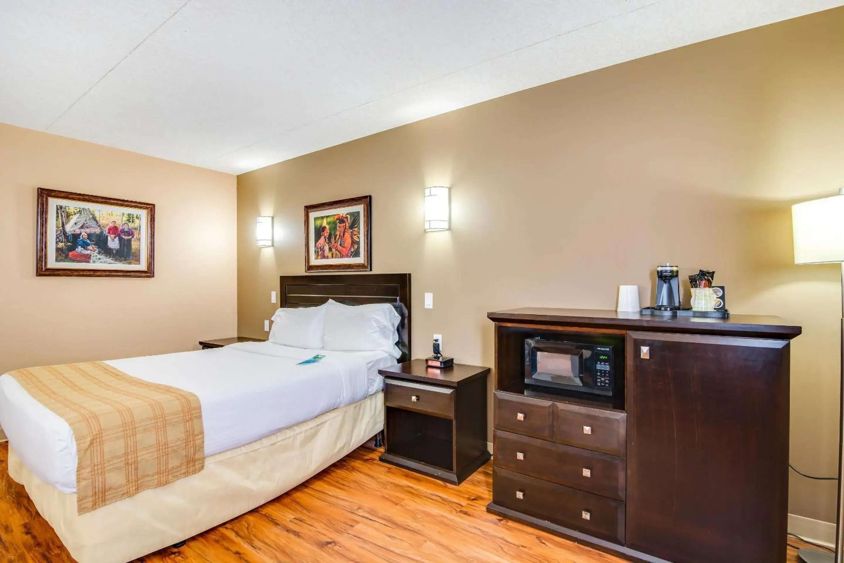 Bedroom, Bed in Quality Hotel & Conference Centre Bedroom, Bed in Quality Hotel & Conference Centre