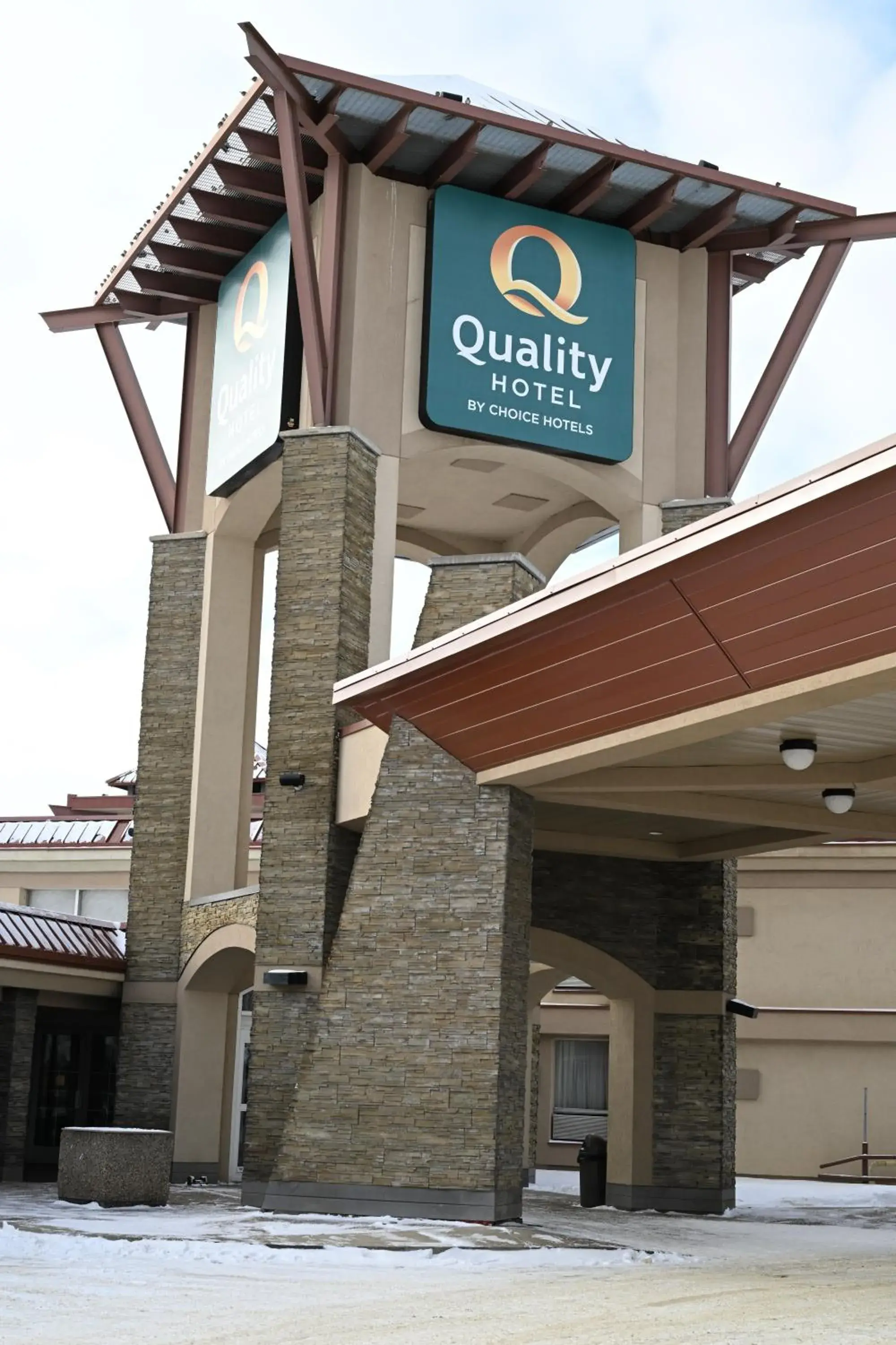 Property building in Quality Hotel & Conference Centre Property building in Quality Hotel & Conference Centre