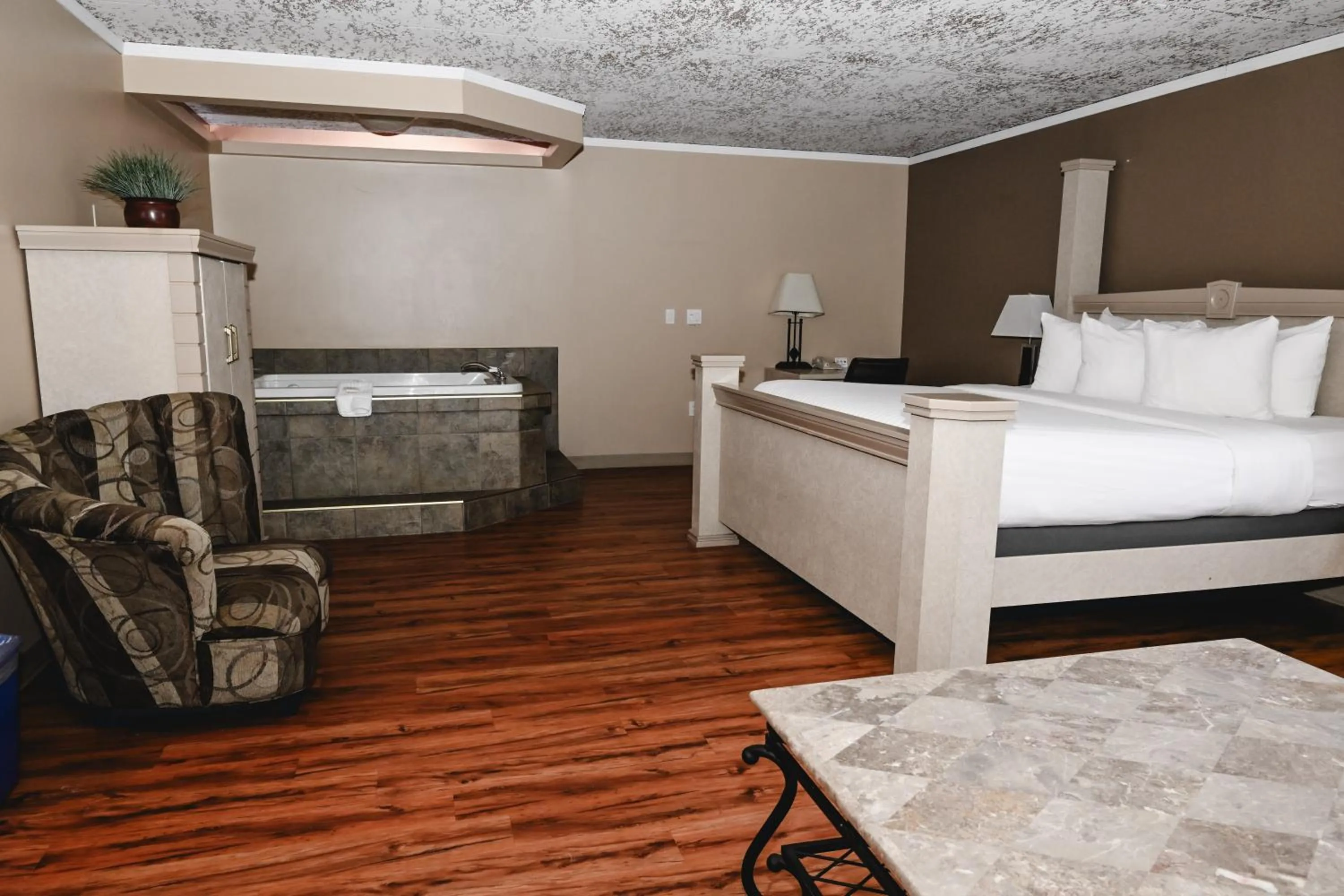 Bed in Quality Hotel & Conference Centre