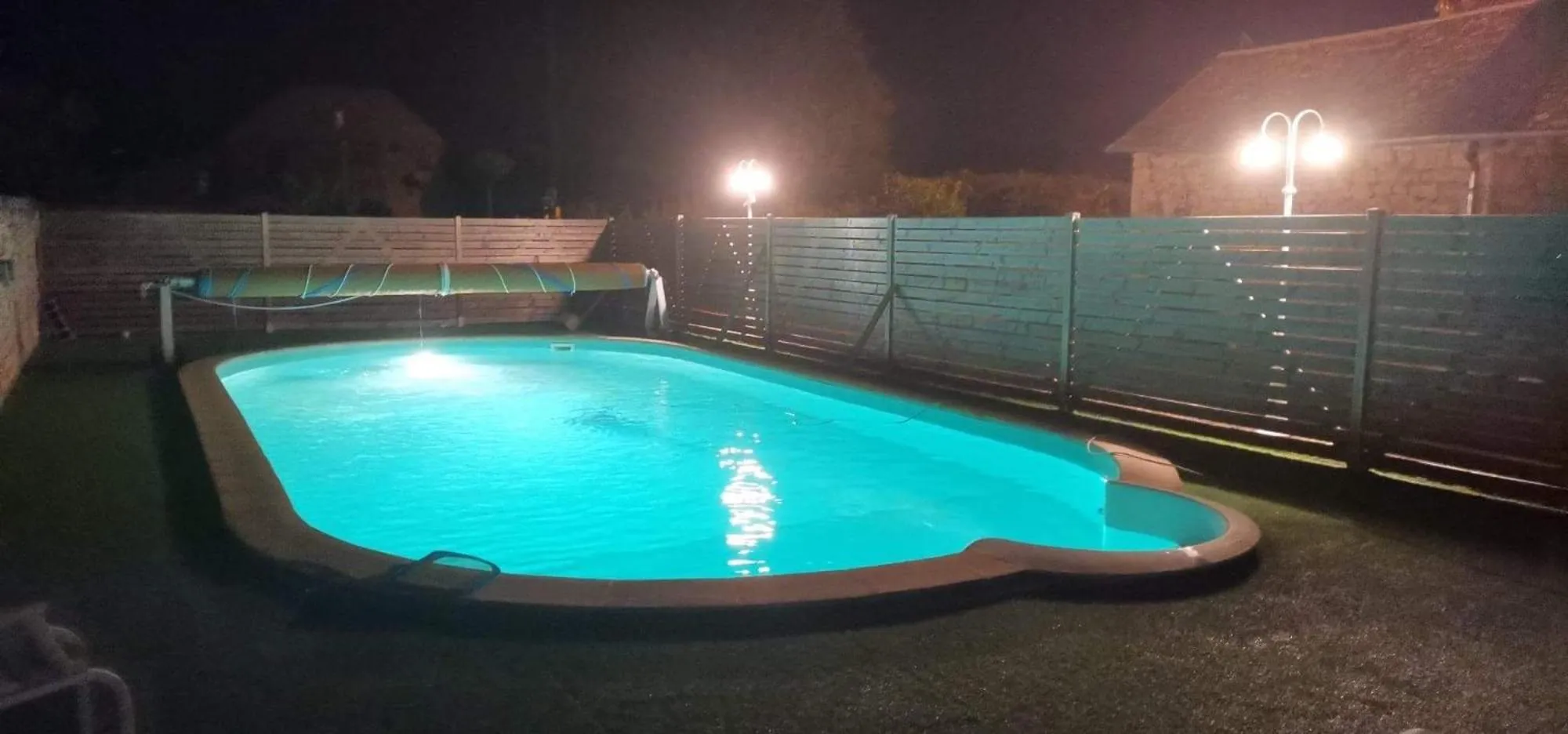 Pool view in La ferme de Manon