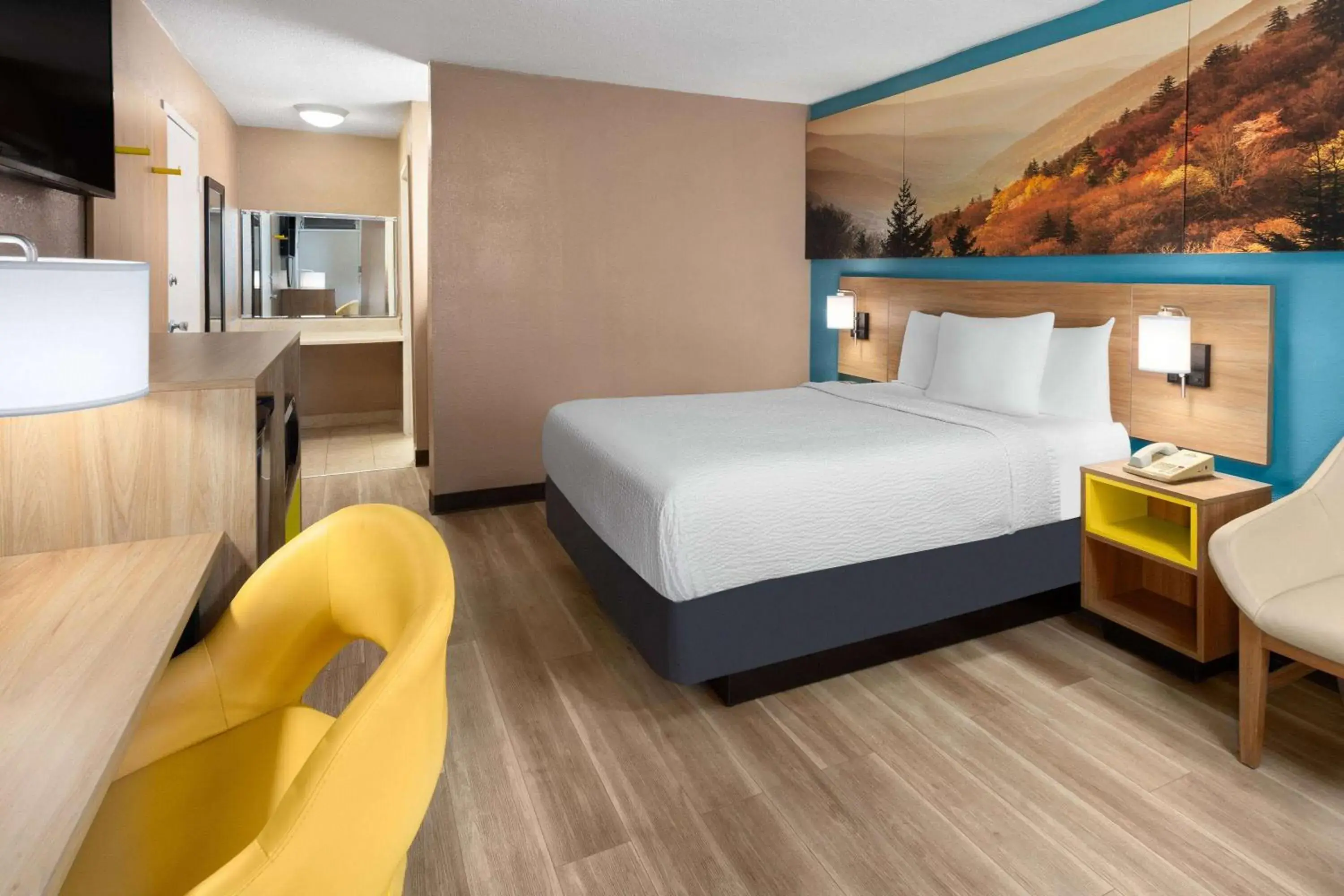 Double Room - Disability Access/Non-Smoking in Days Inn by Wyndham Shelby Double Room - Disability Access/Non-Smoking in Days Inn by Wyndham Shelby