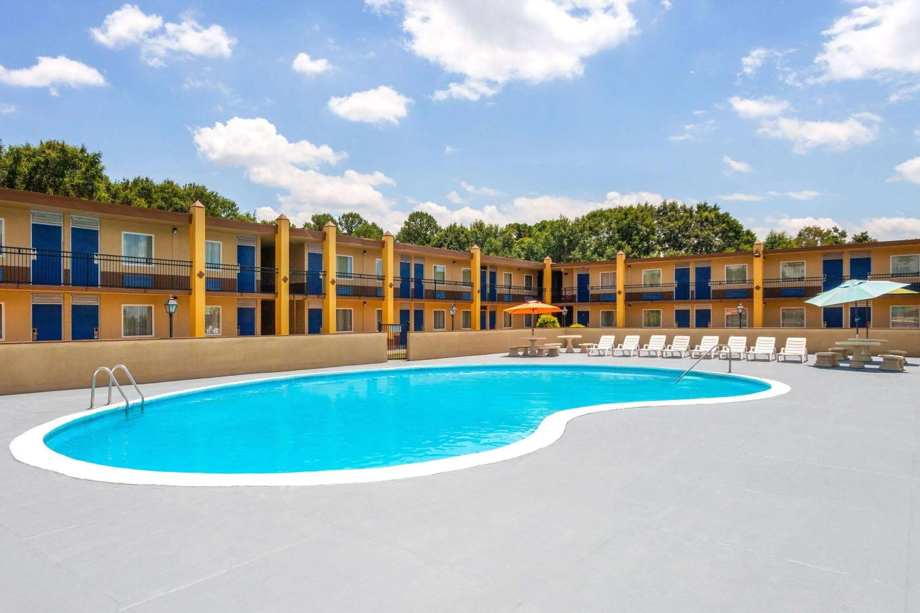 Pool view in Days Inn by Wyndham Shelby