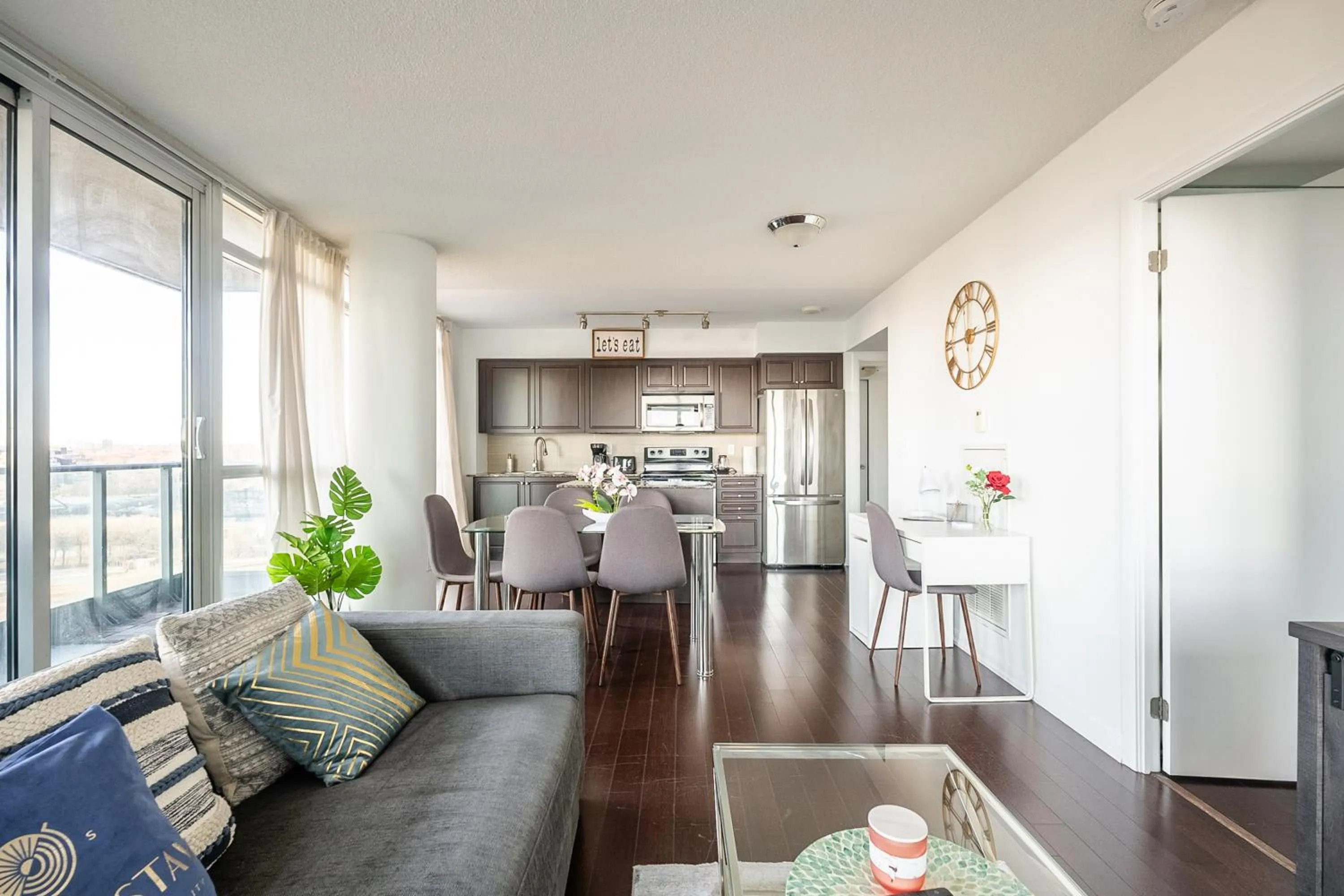 Kitchen or kitchenette in GLOBALSTAY Magnificent Condos in DT