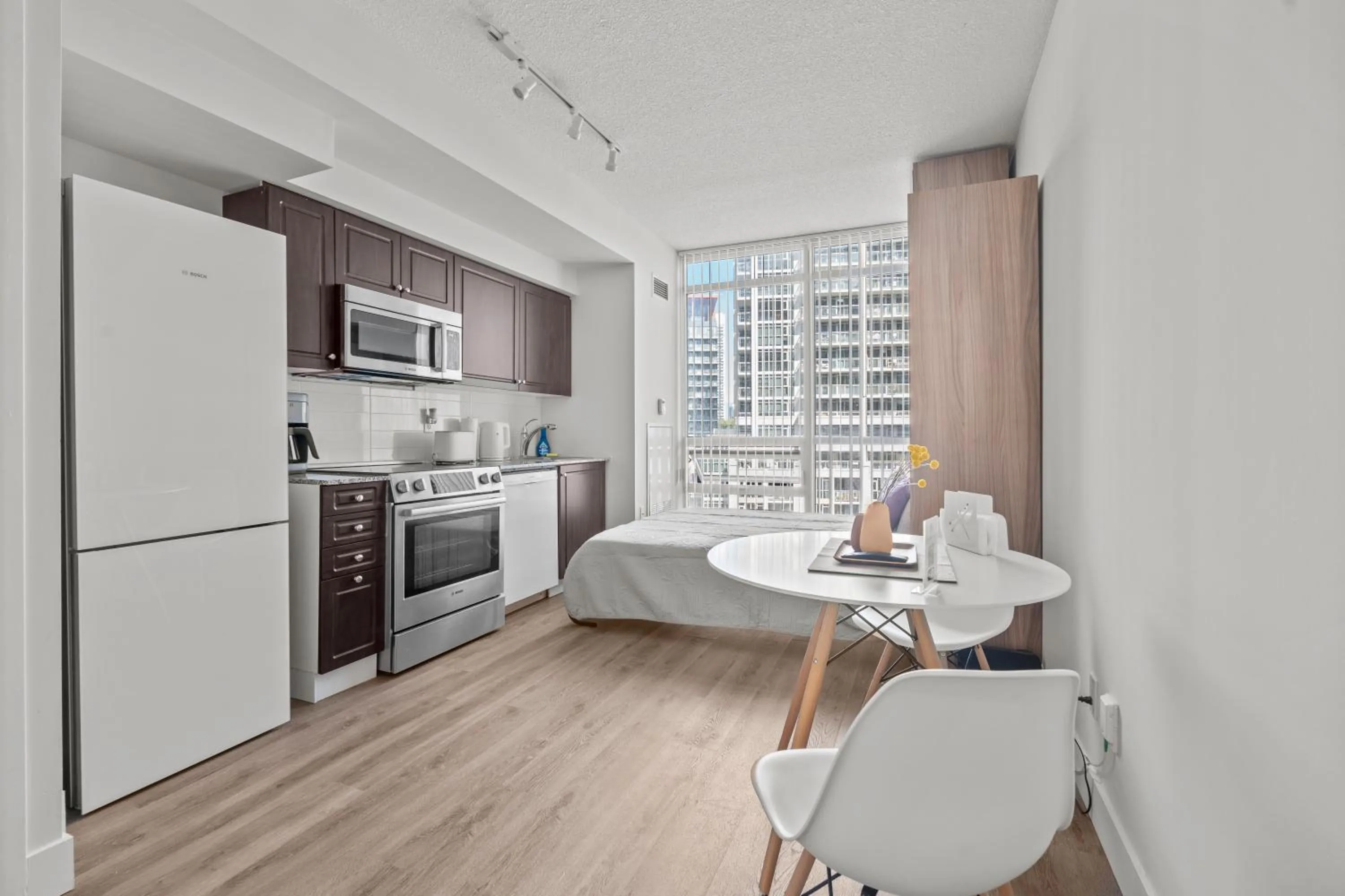 Kitchen or kitchenette in GLOBALSTAY Magnificent Condos in DT