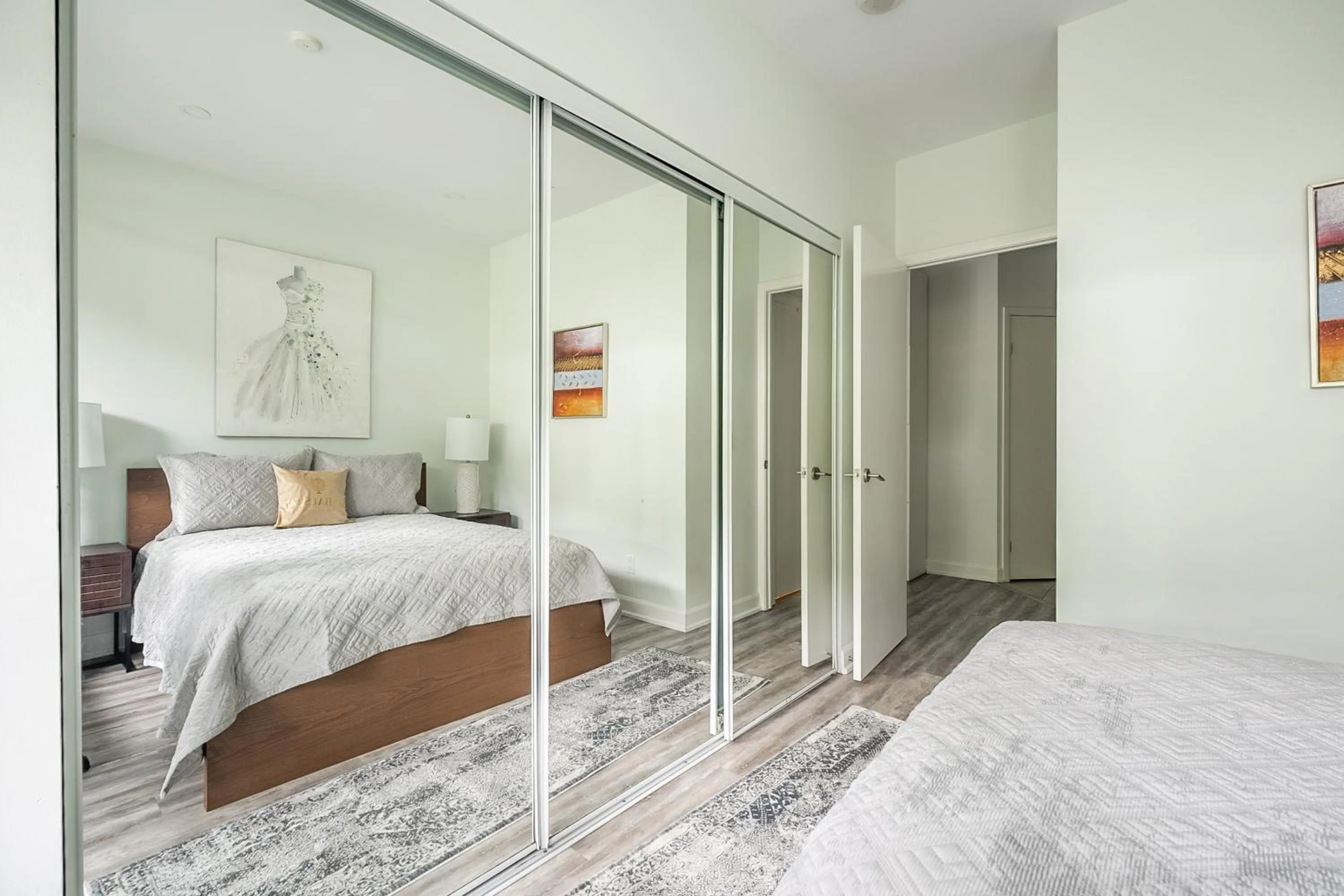 Bed in GLOBALSTAY Magnificent Condos in DT