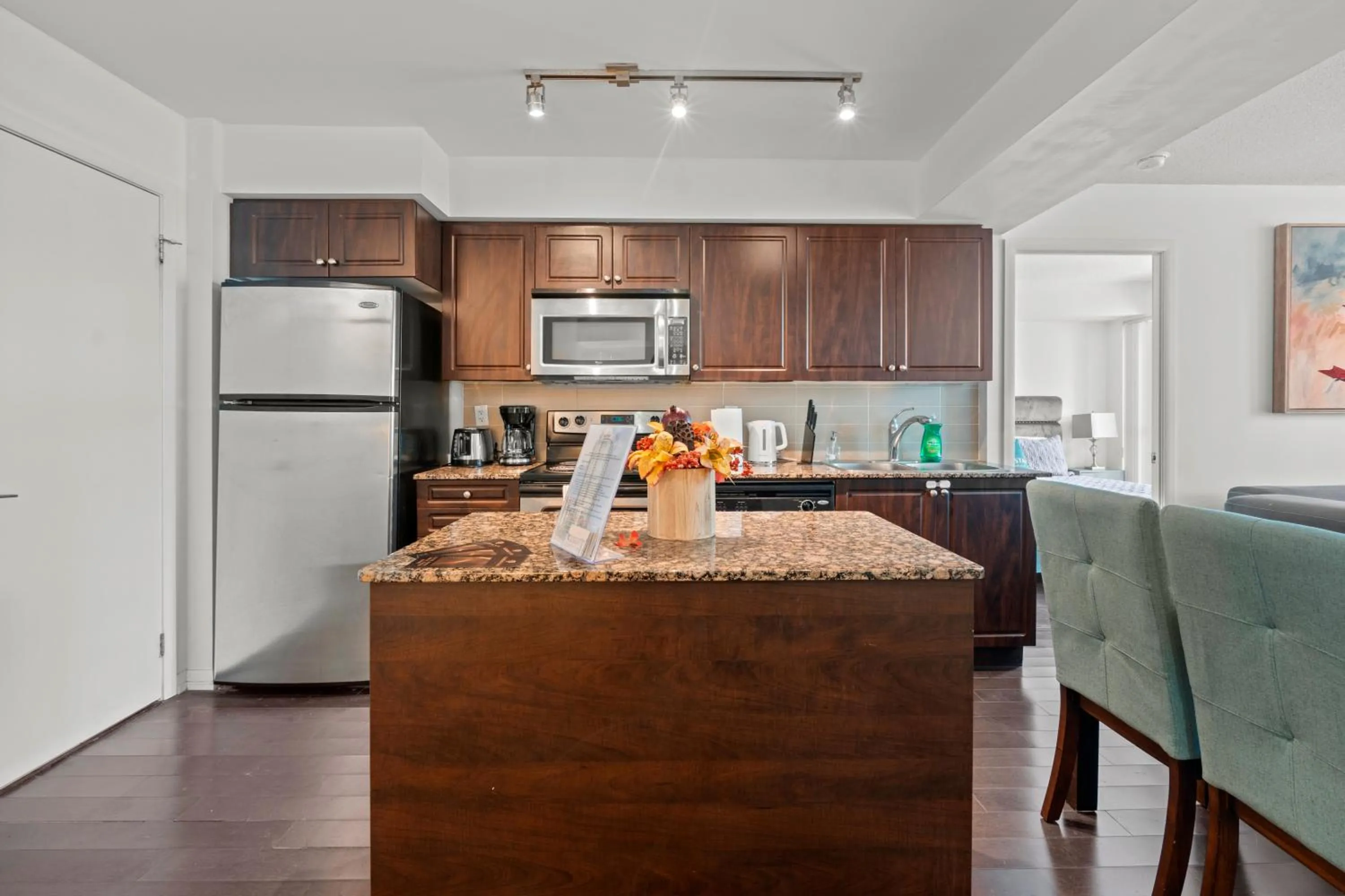 Kitchen or kitchenette in GLOBALSTAY Magnificent Condos in DT