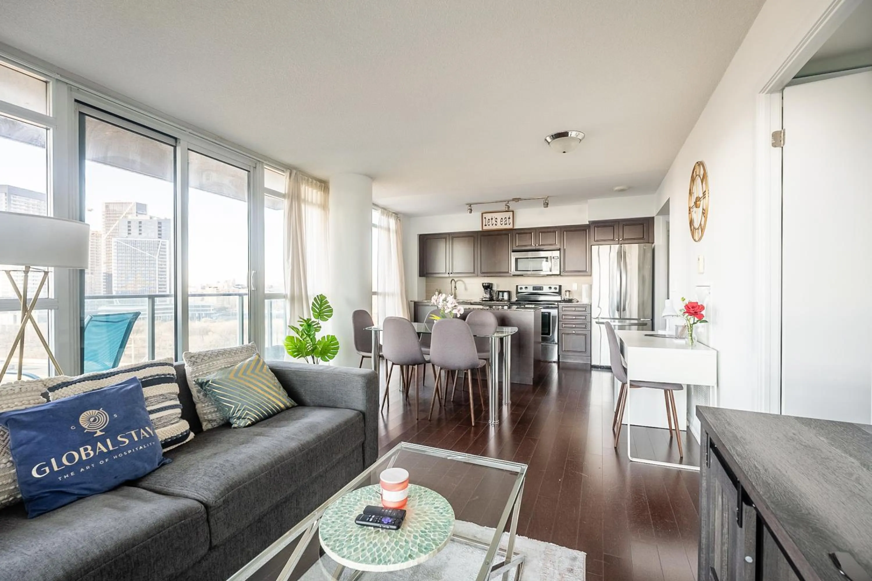 Kitchen or kitchenette in GLOBALSTAY Magnificent Condos in DT