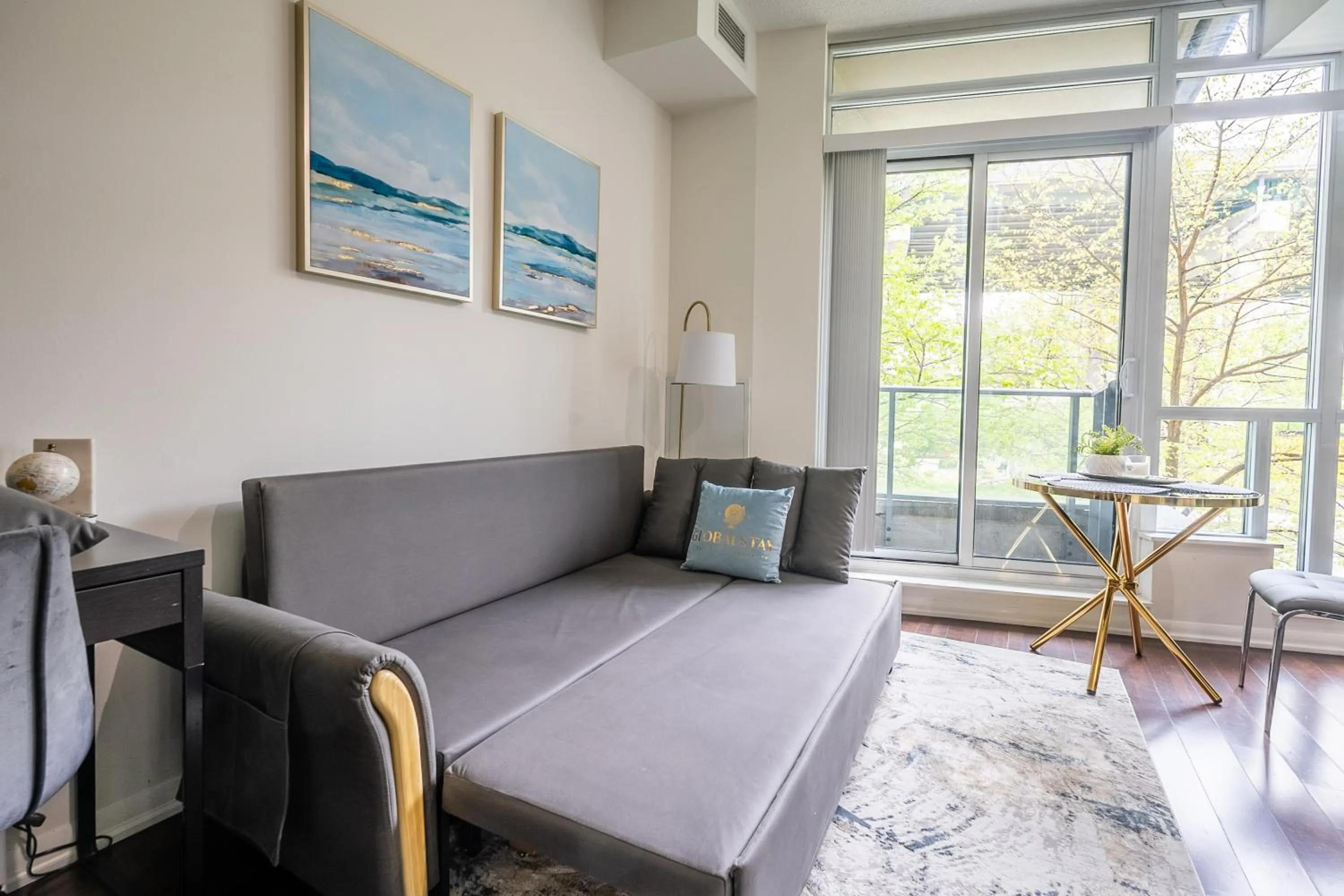 Bed in GLOBALSTAY Magnificent Condos in DT