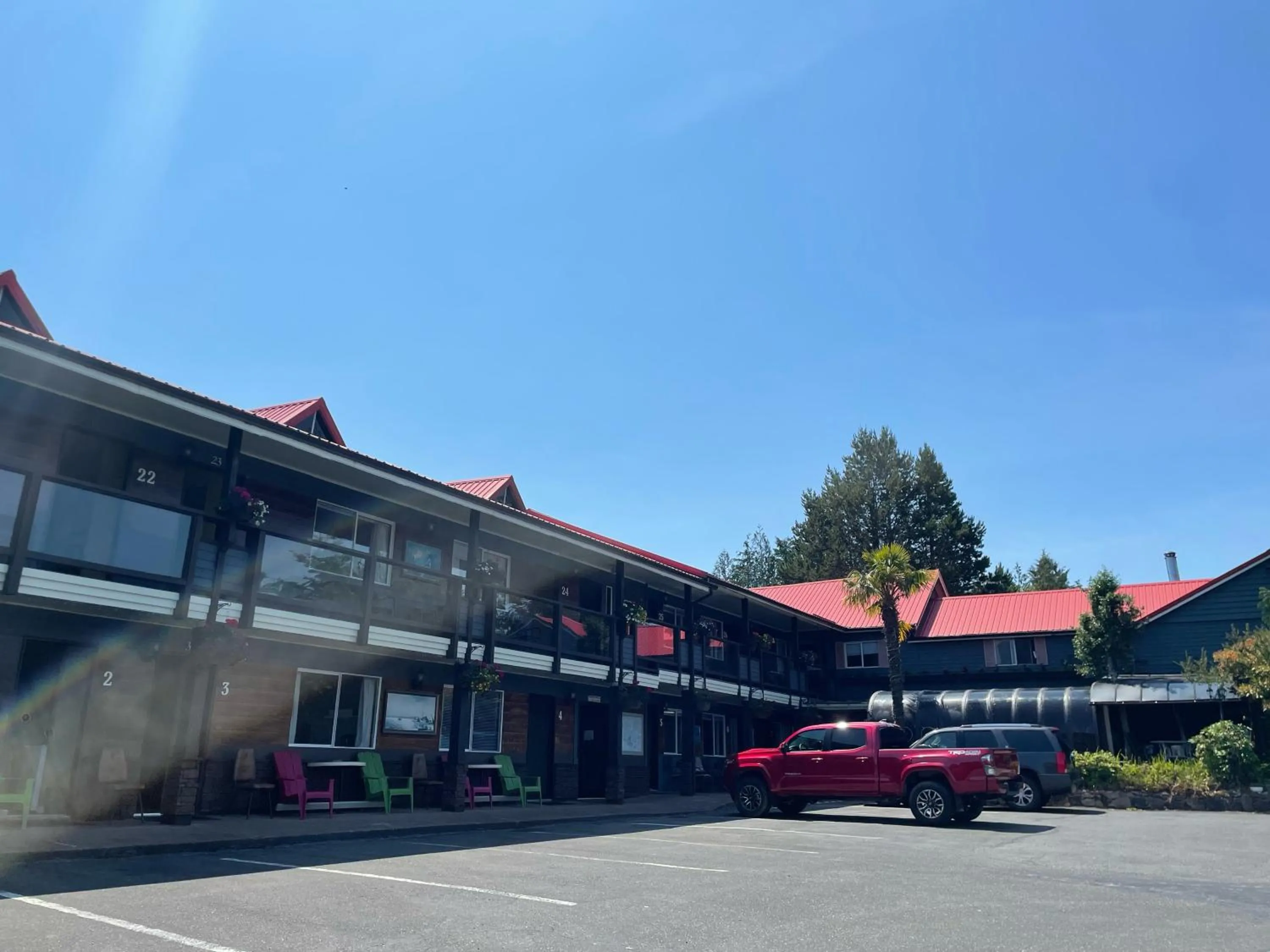 Schooner Motel