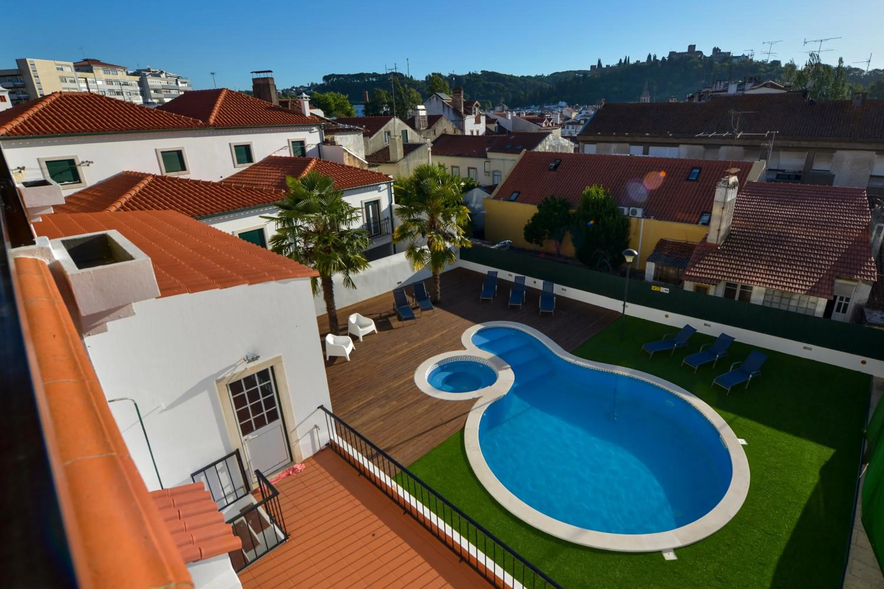 Swimming pool in O Paço - Vintage Suites