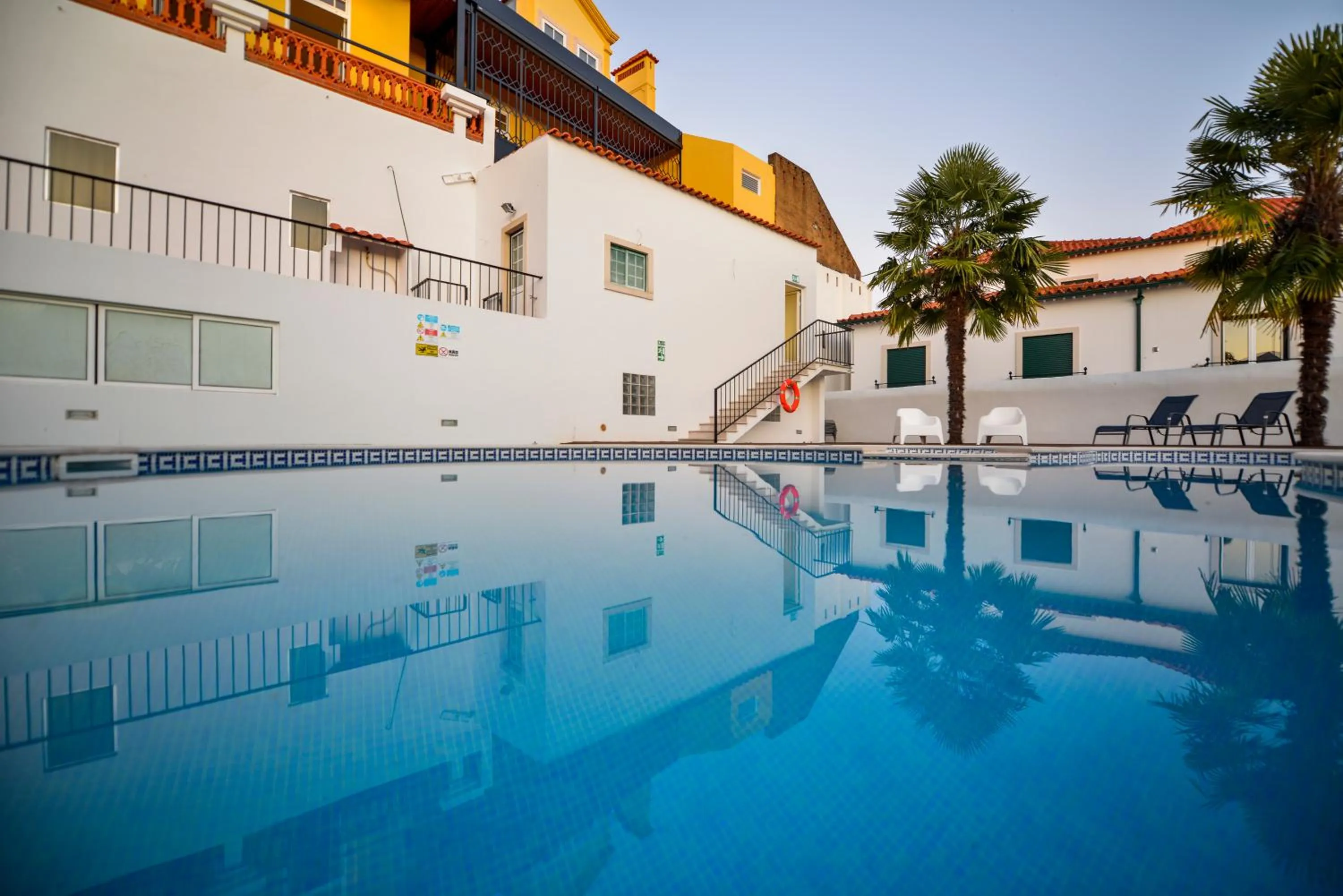 Swimming pool in O Paço - Vintage Suites
