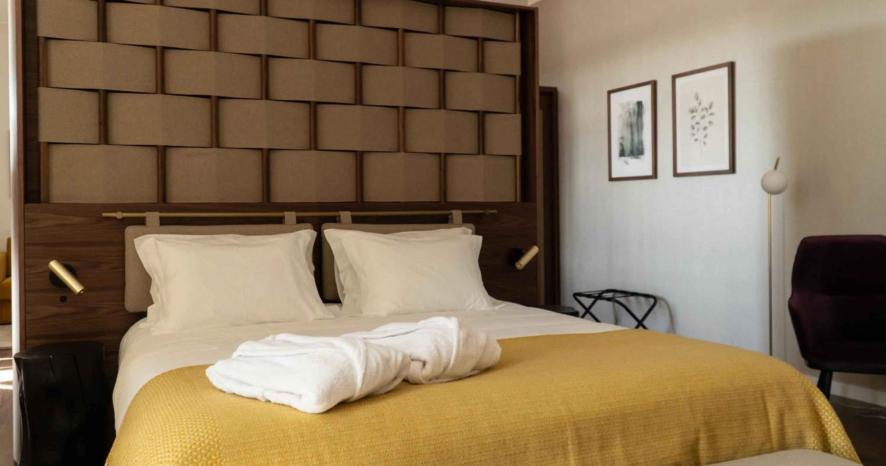 Bed in O Paço - Vintage Suites