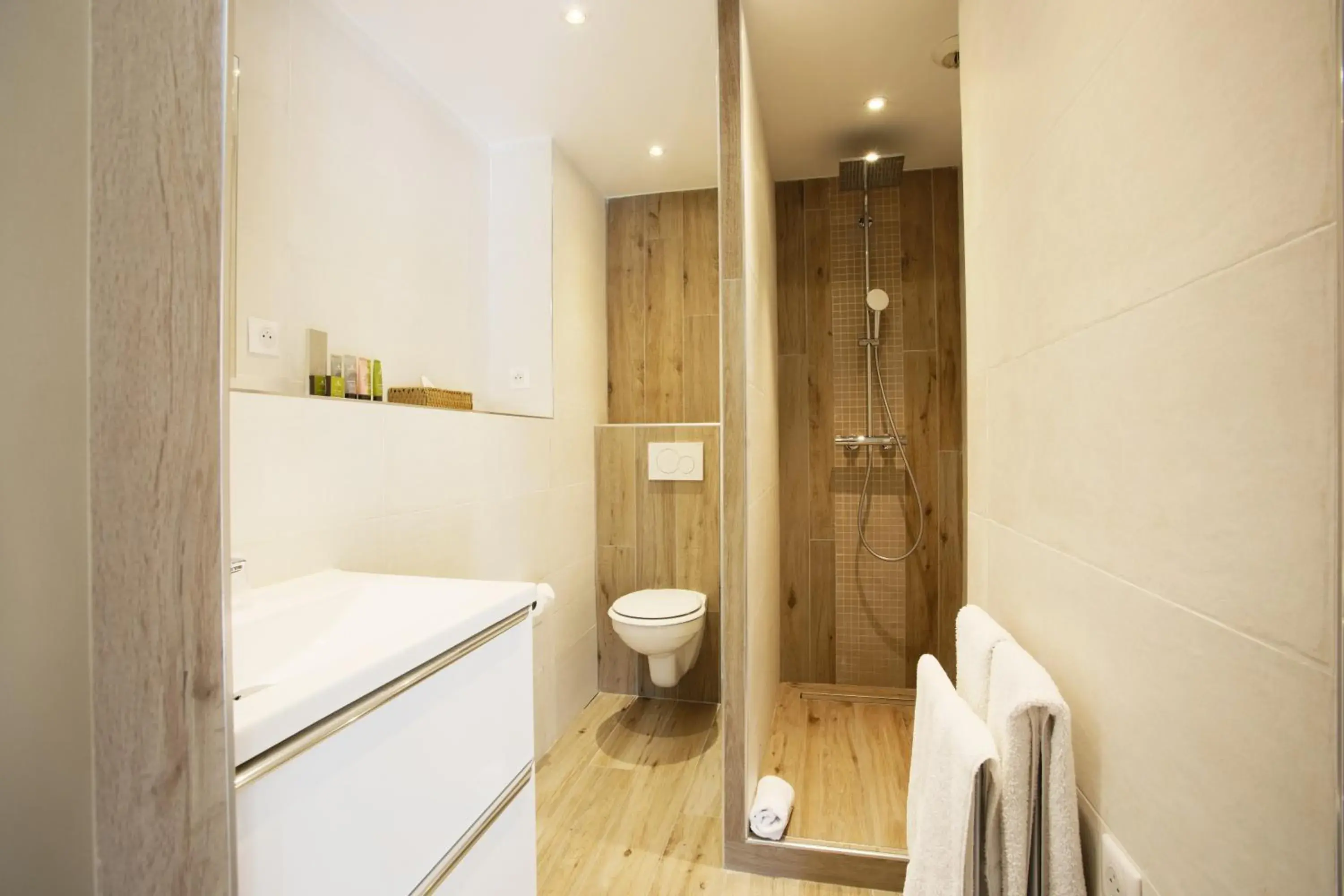 Bathroom in La Bastide de Valbonne Bathroom in La Bastide de Valbonne