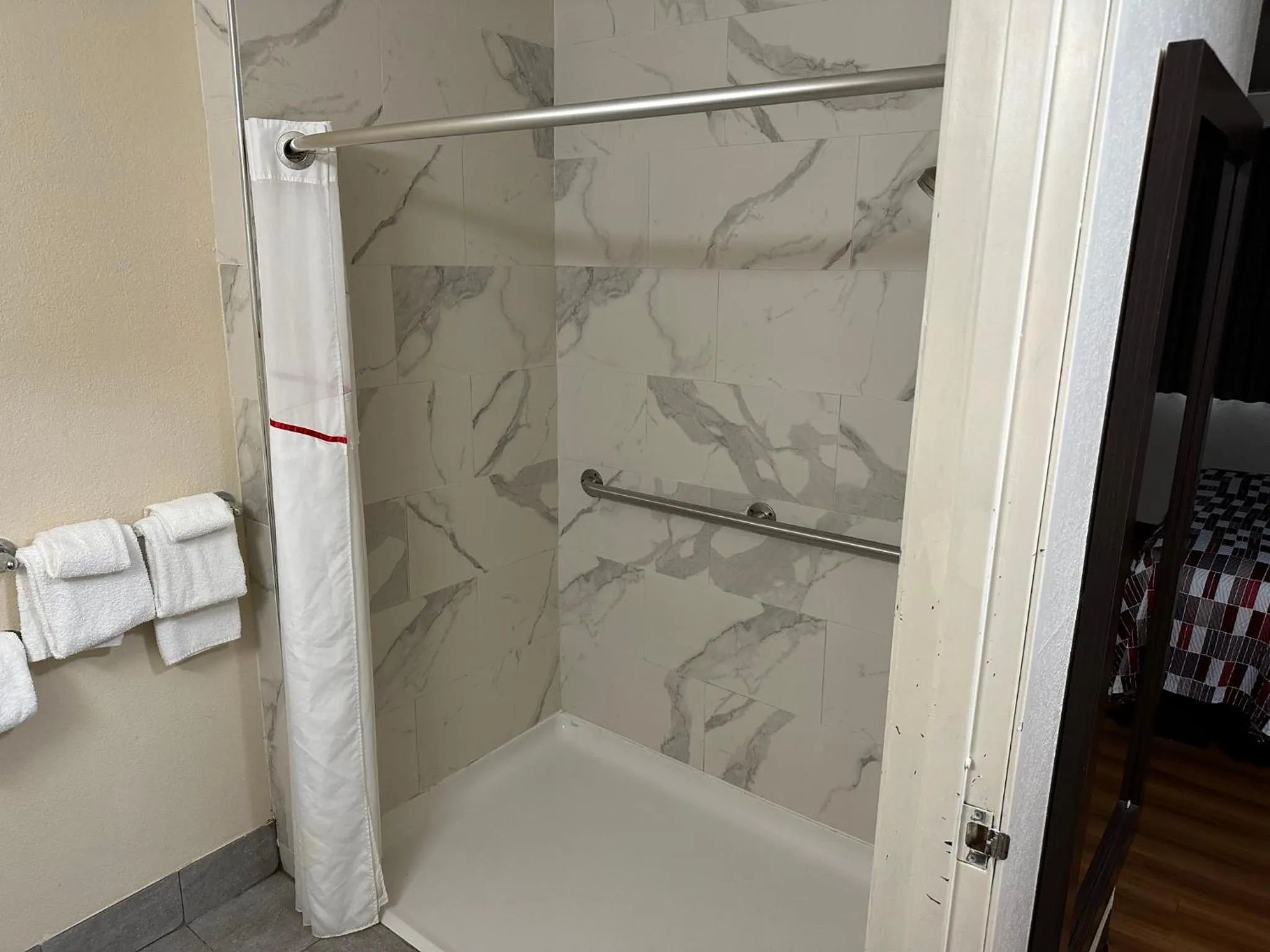 Other in Red Roof Inn Findlay