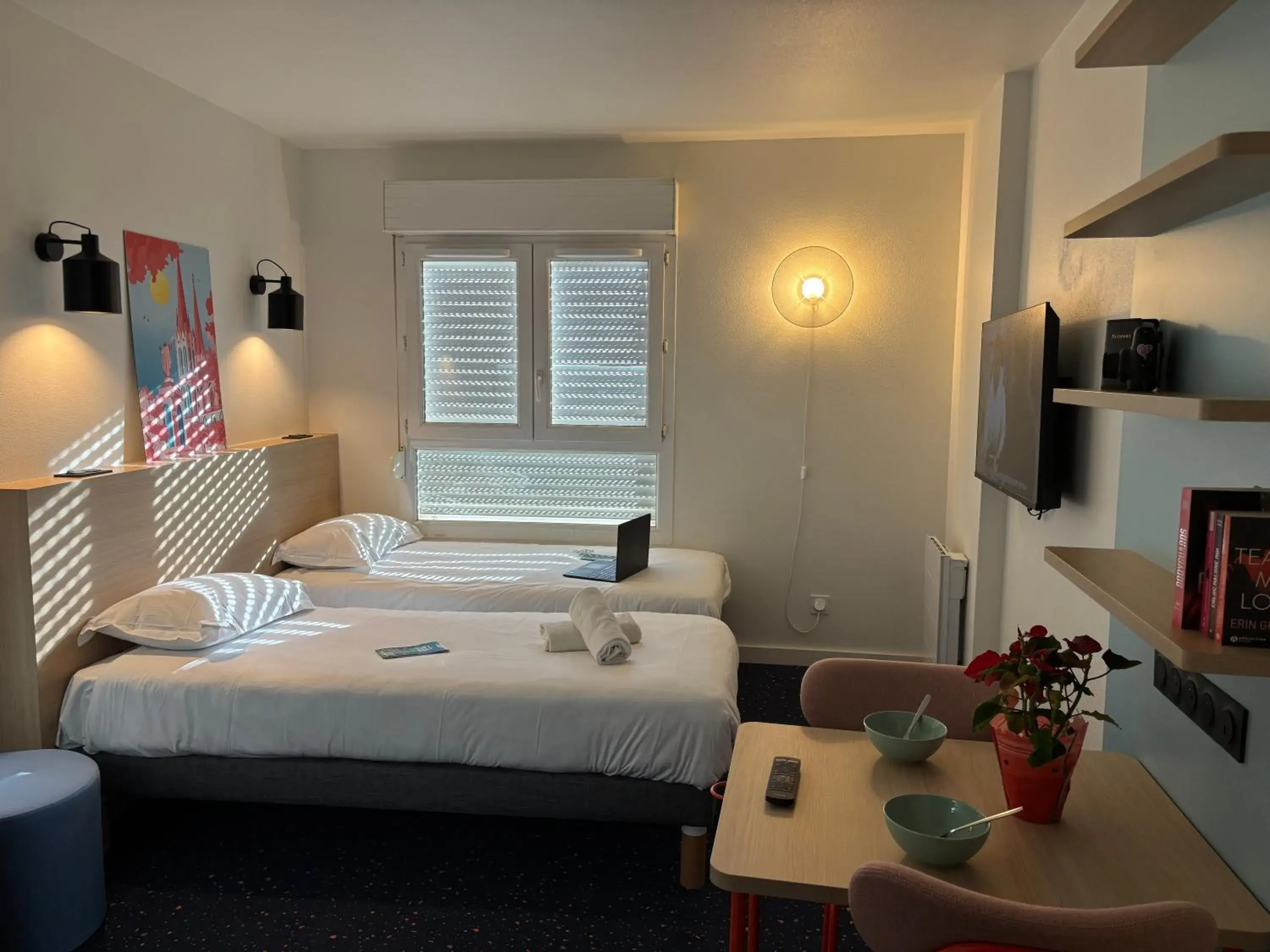 Bed in The Originals Residence Appart'Hôtel Lauréades Clermont-Ferrand Centre Jaude Bed in The Originals Residence Appart'Hôtel Lauréades Clermont-Ferrand Centre Jaude