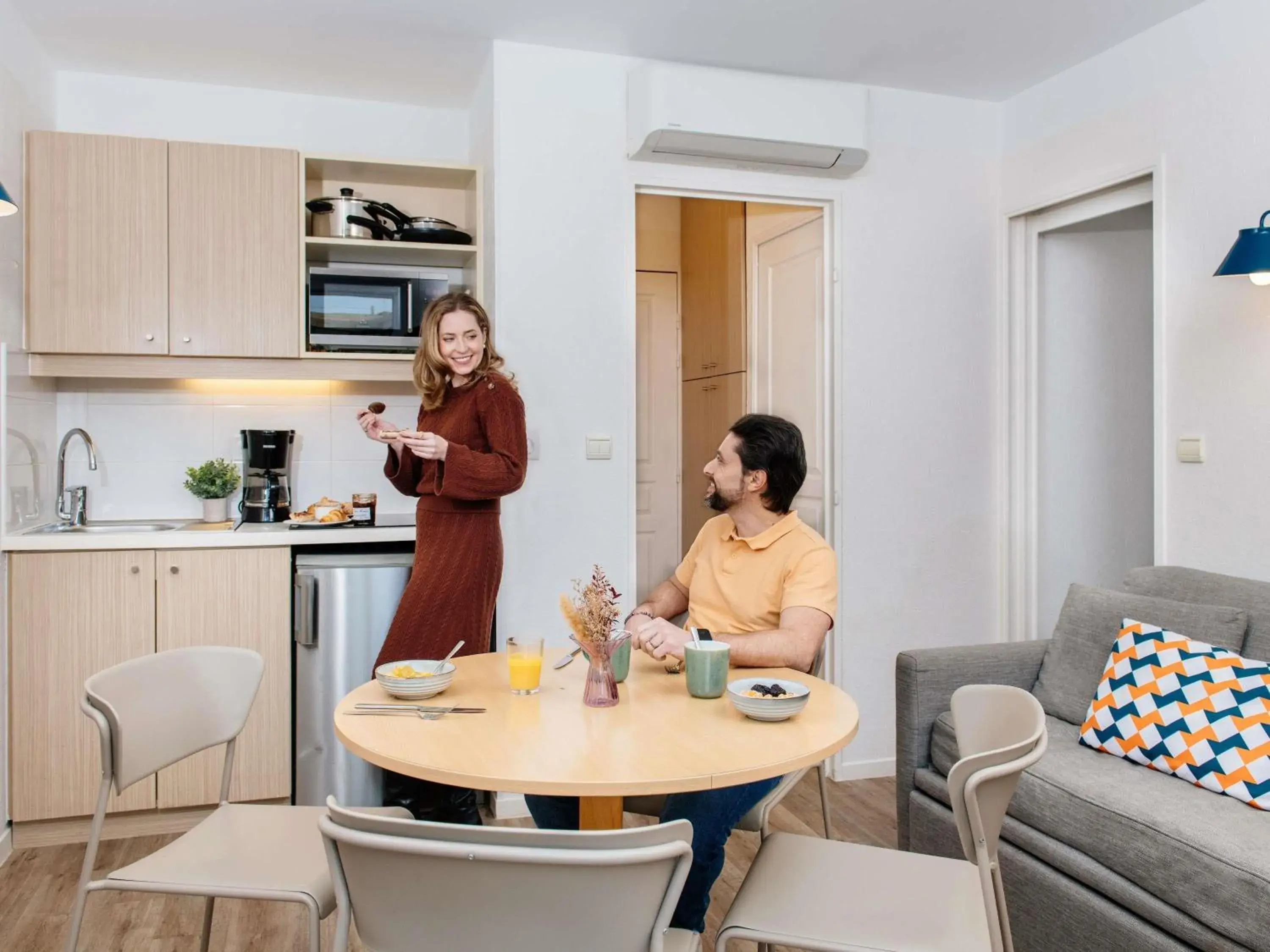 Property building in Aparthotel Adagio Access Marseille Prado Périer Property building in Aparthotel Adagio Access Marseille Prado Périer