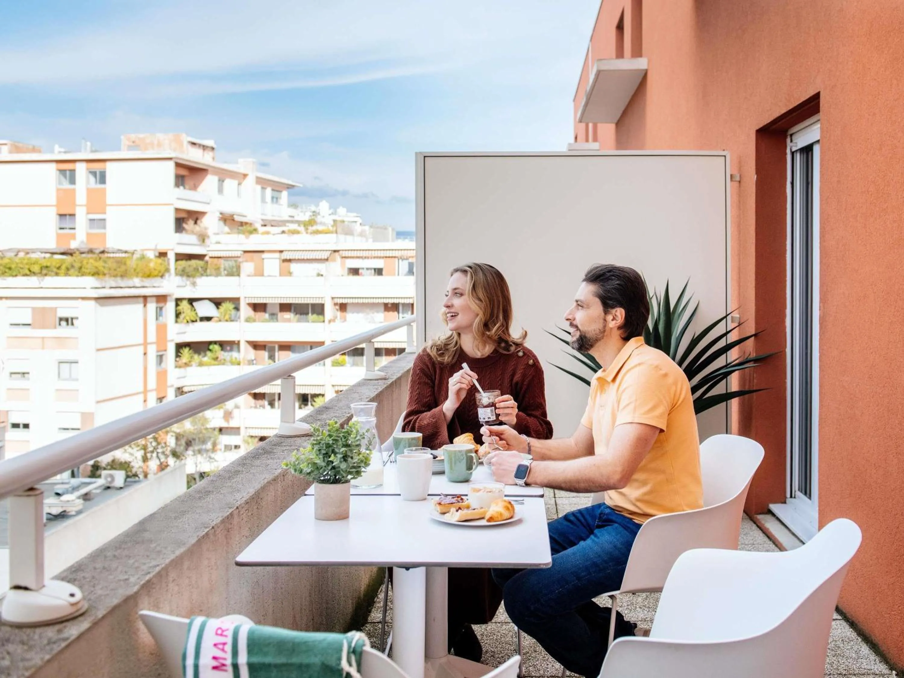Bedroom in Aparthotel Adagio Access Marseille Prado Périer