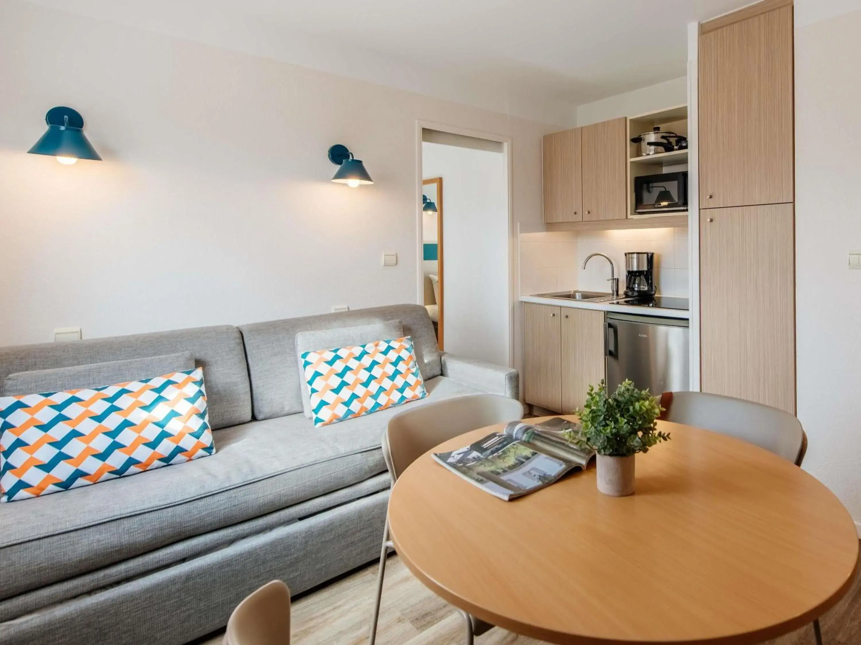 Bedroom in Aparthotel Adagio Access Marseille Prado Périer Bedroom in Aparthotel Adagio Access Marseille Prado Périer