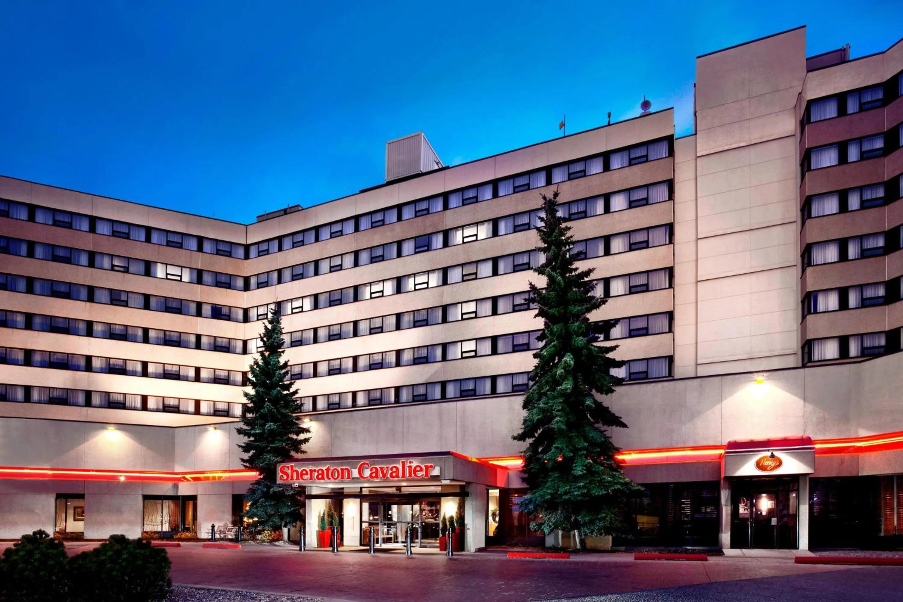 Property building in Sheraton Cavalier Calgary Hotel