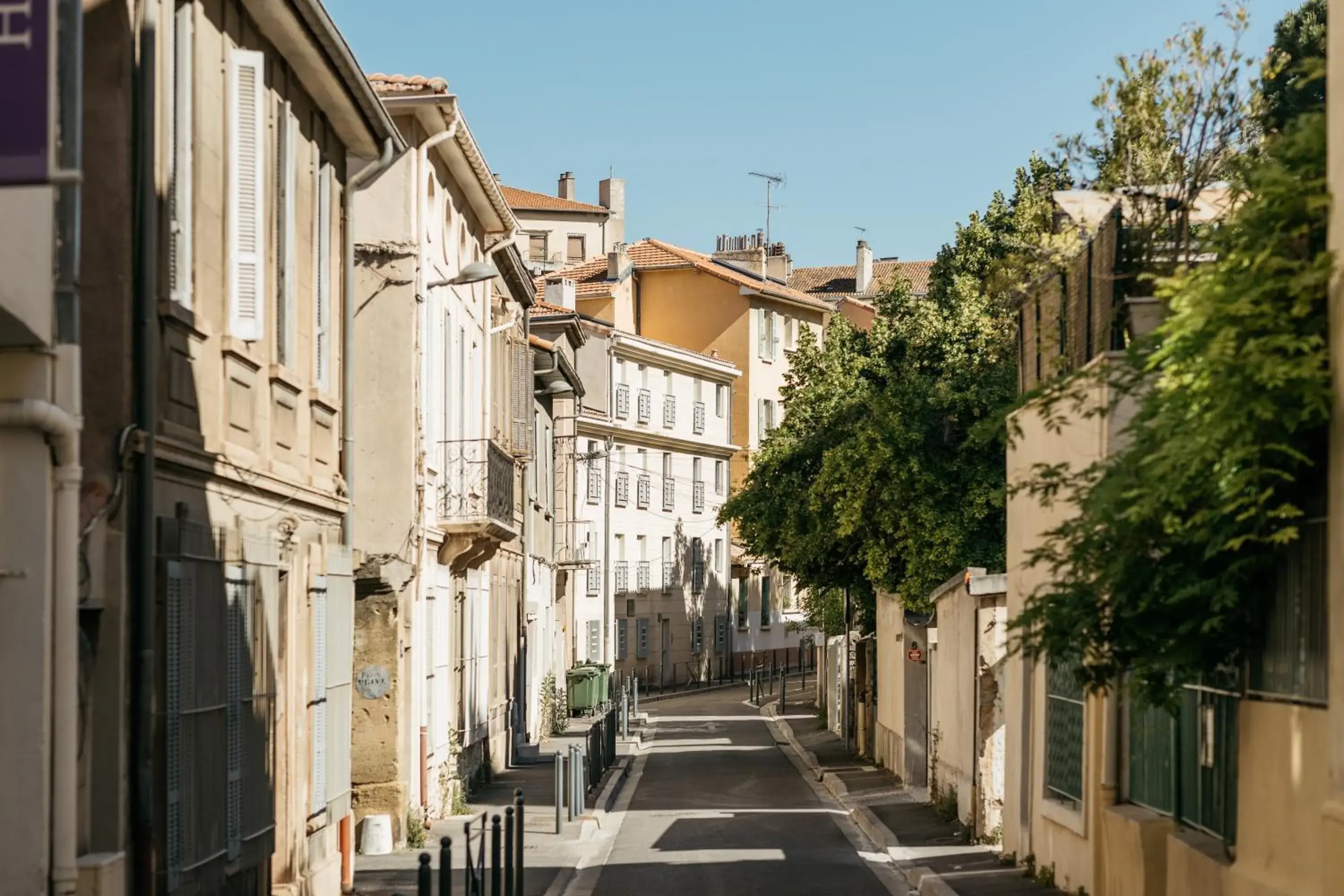 Neighbourhood, Neighborhood in Hôtel Cézanne Boutique-Hôtel