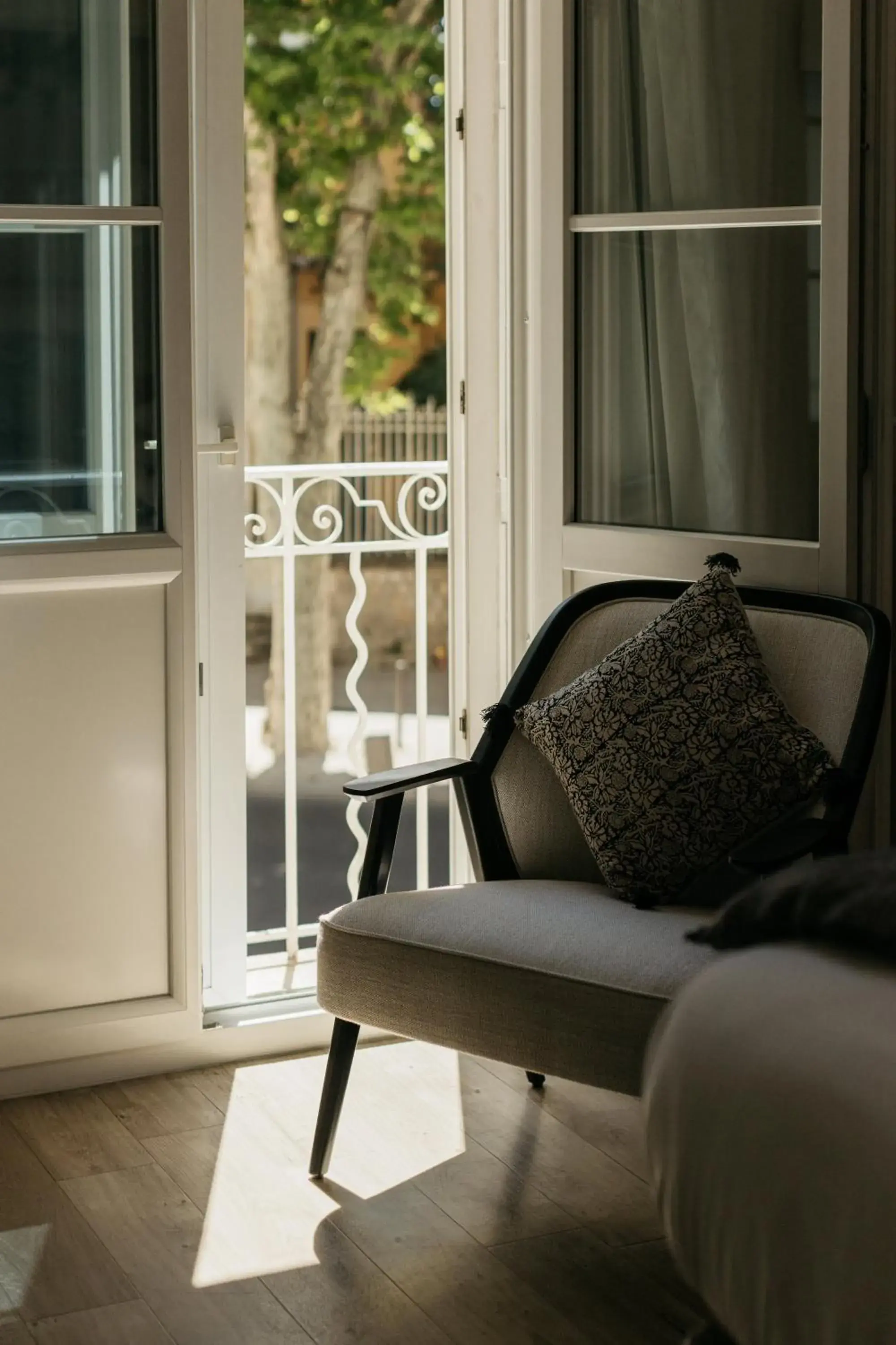 Bedroom, Seating Area in Hôtel Cézanne Boutique-Hôtel