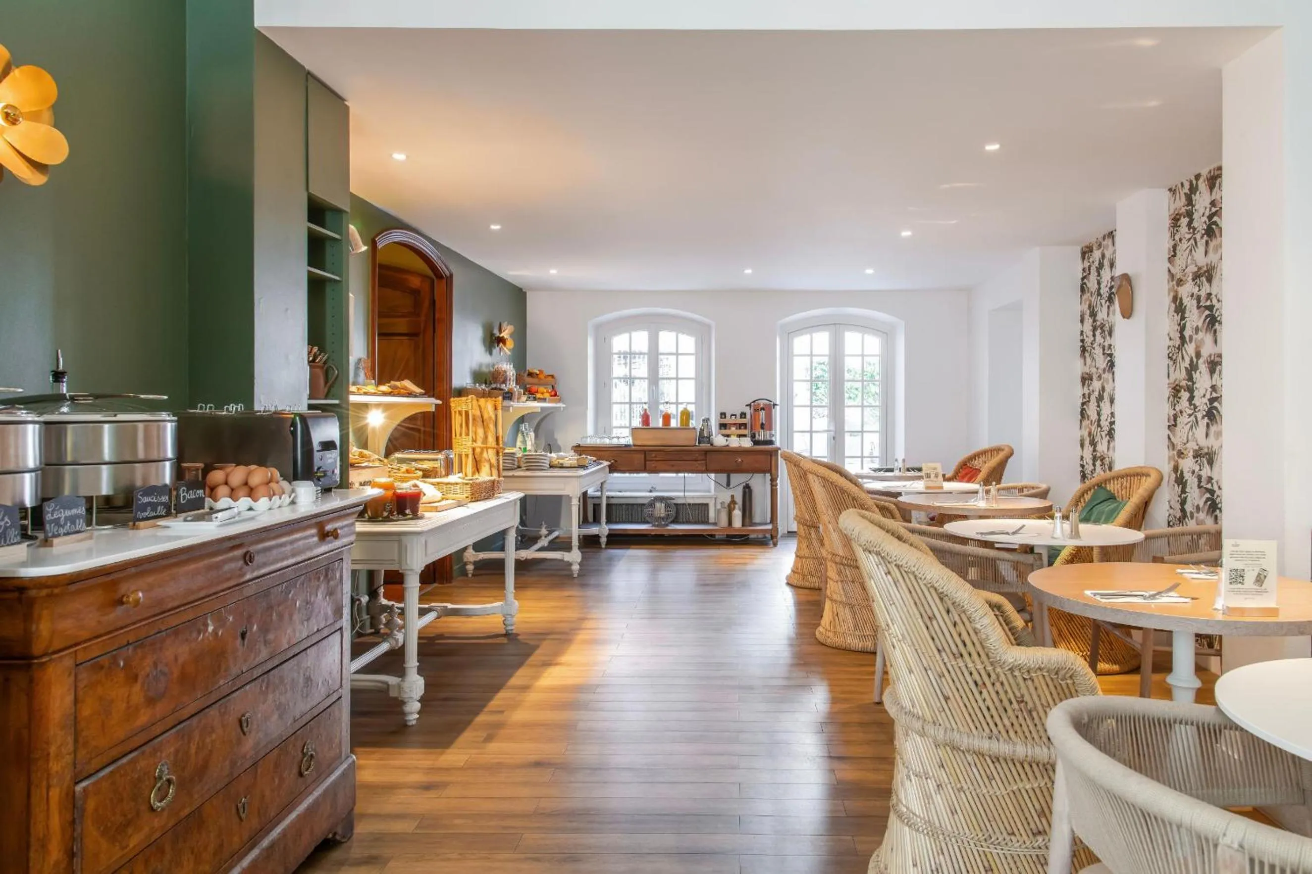 Breakfast in Hôtel Boutique Cézanne centre Aix-en-Provence