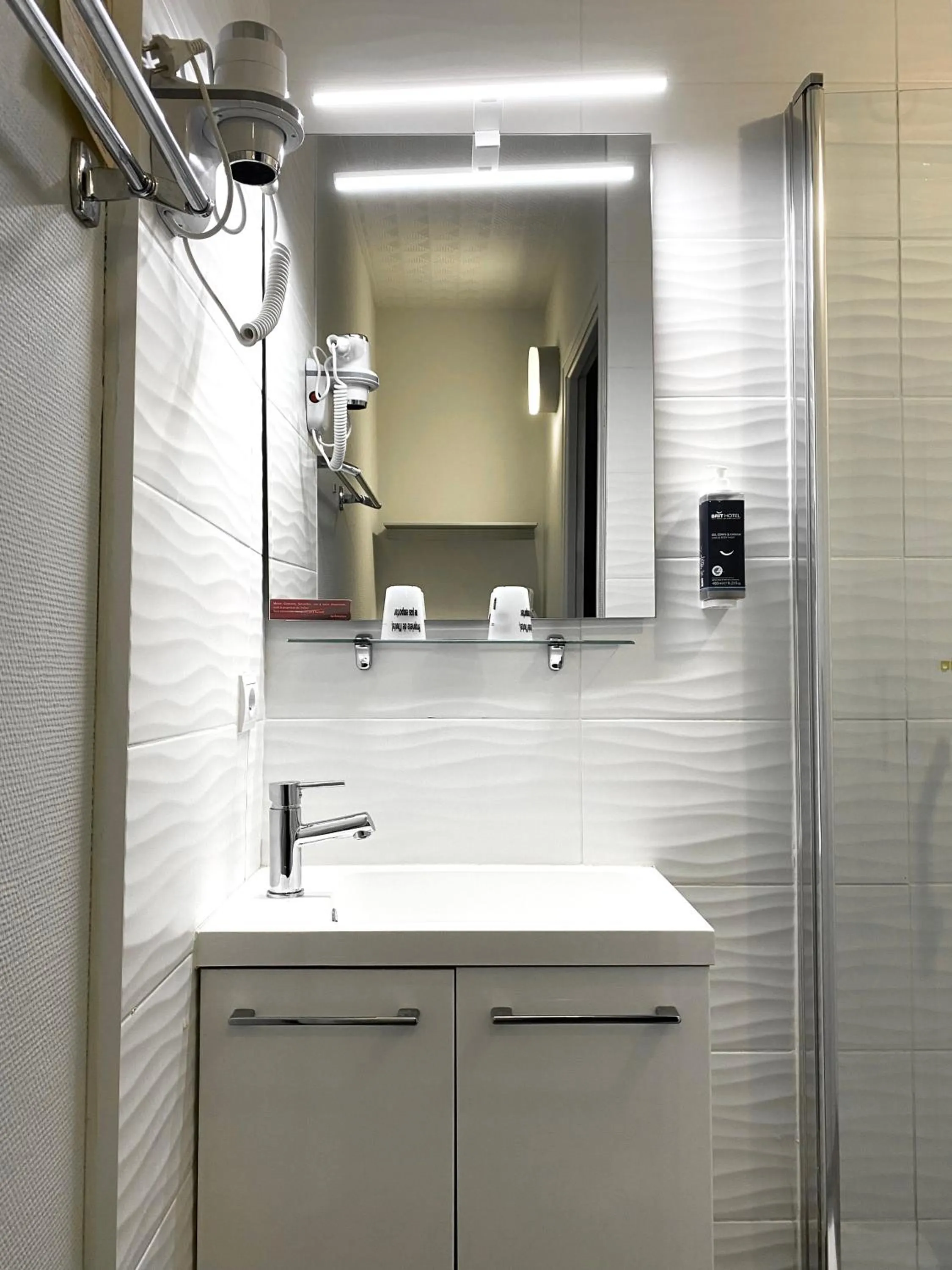 Brit Hotel Le Surcouf