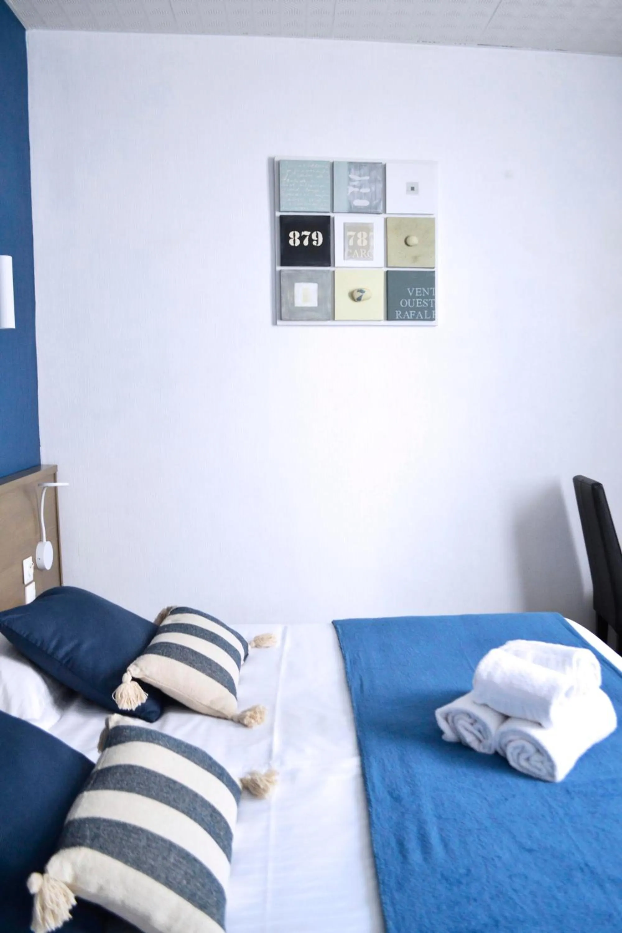 Bed in Brit Hotel Le Surcouf