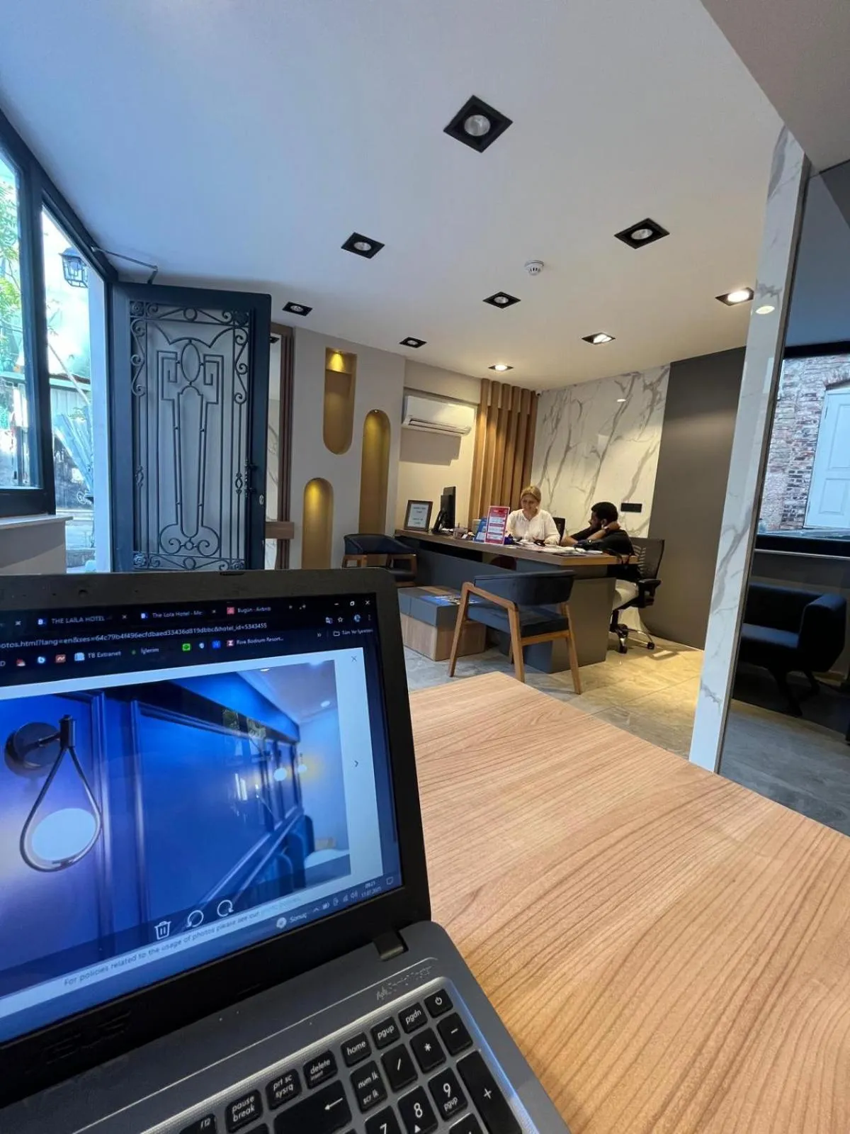 TV and multimedia in The Reina Hotel