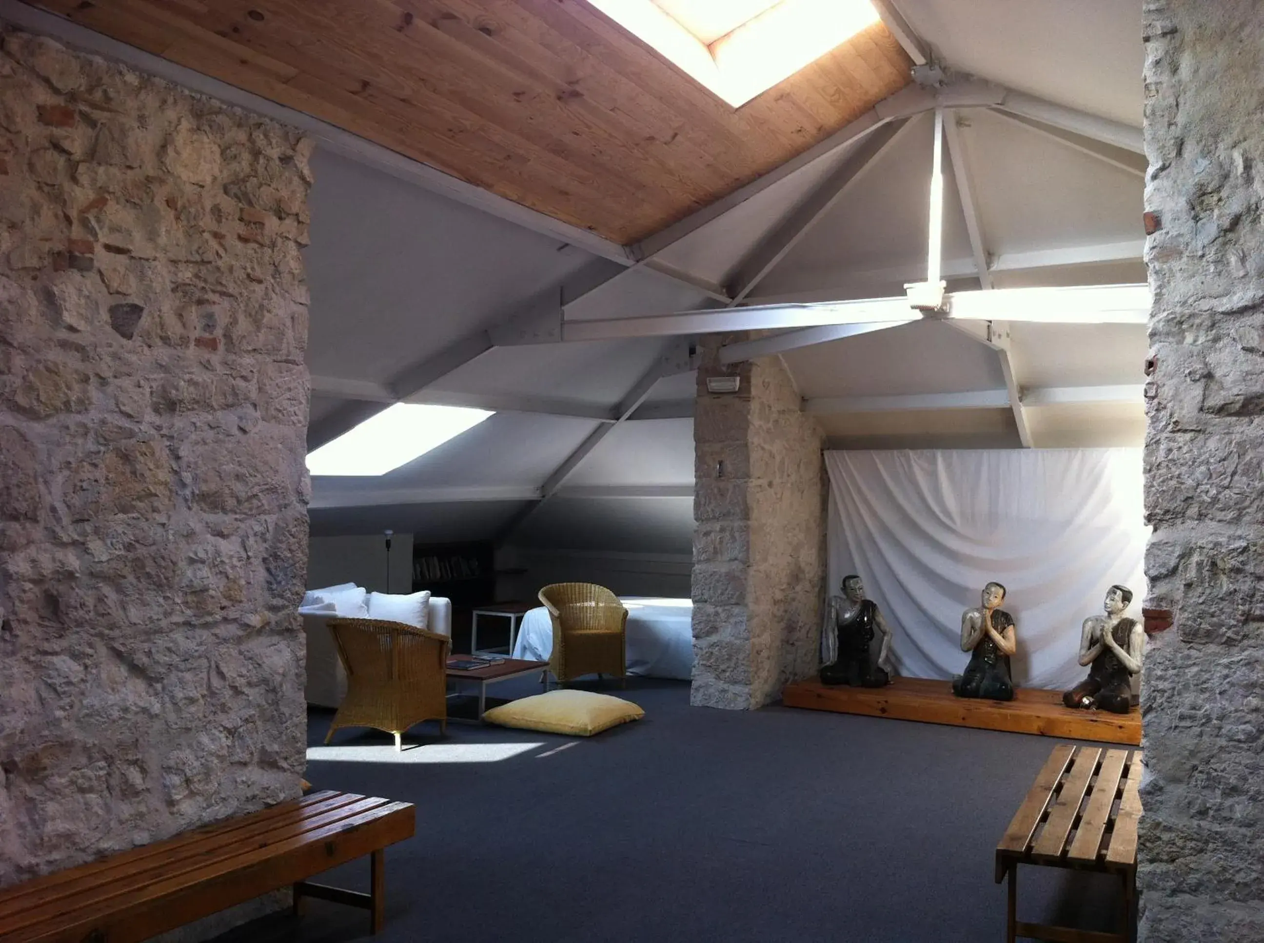 Spa and wellness centre/facilities in Le Windsor, Jungle Art Hotel Spa and wellness centre/facilities in Le Windsor, Jungle Art Hotel