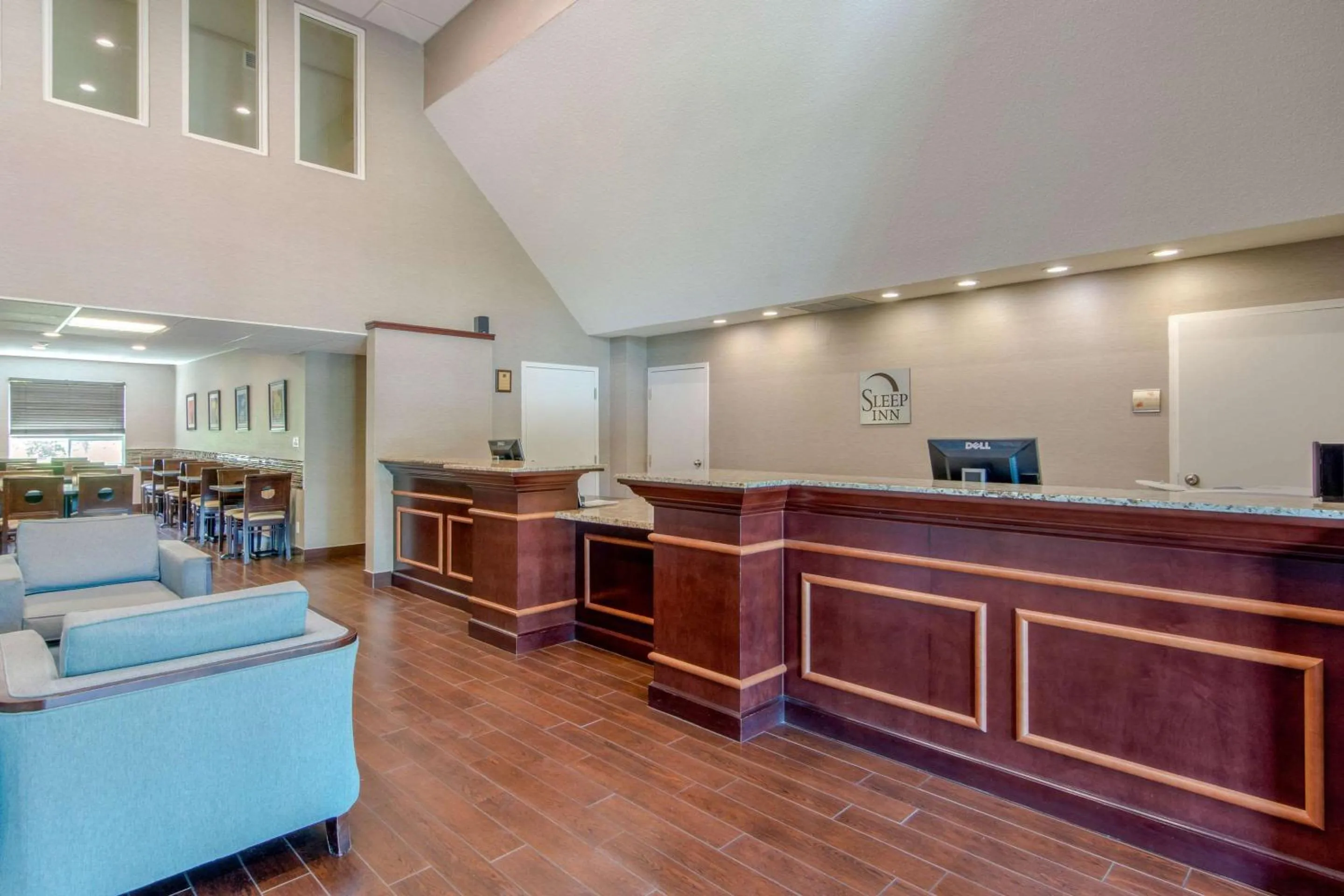 Lobby or reception in Sleep Inn