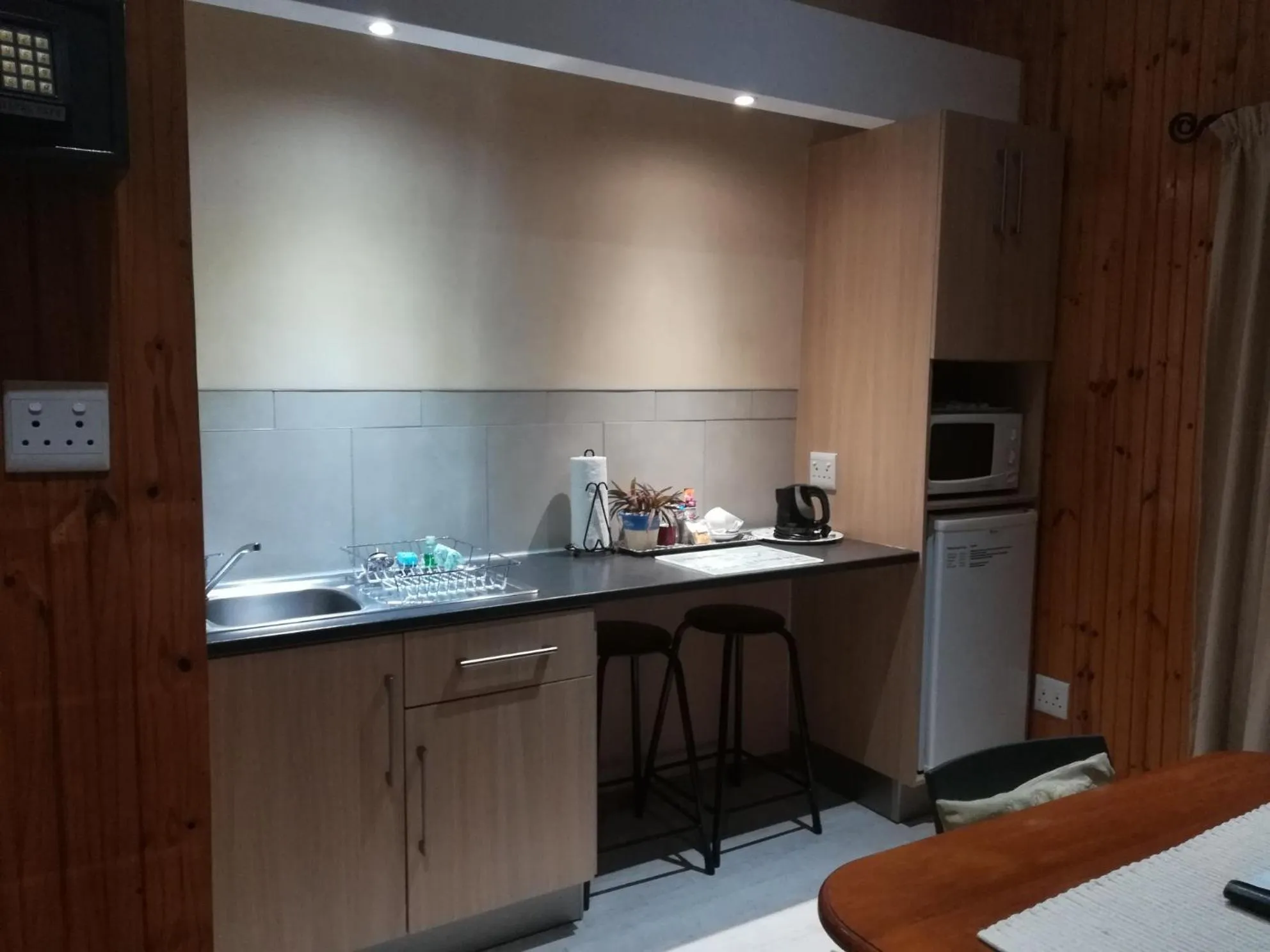 WarmKaros Bed & Breakfast