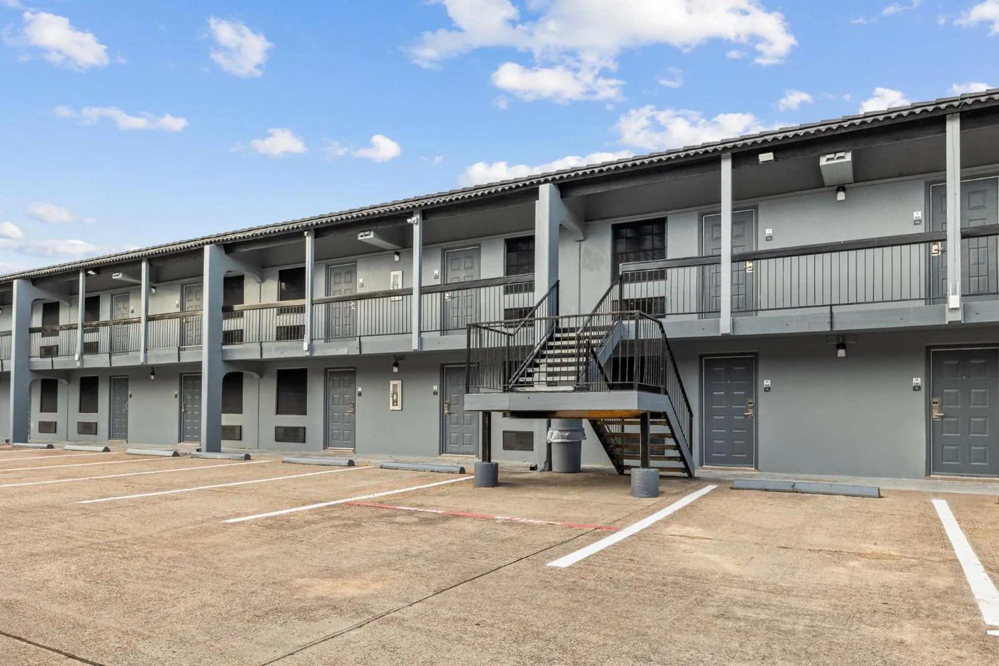 Days Inn & Suites by Wyndham Texas City