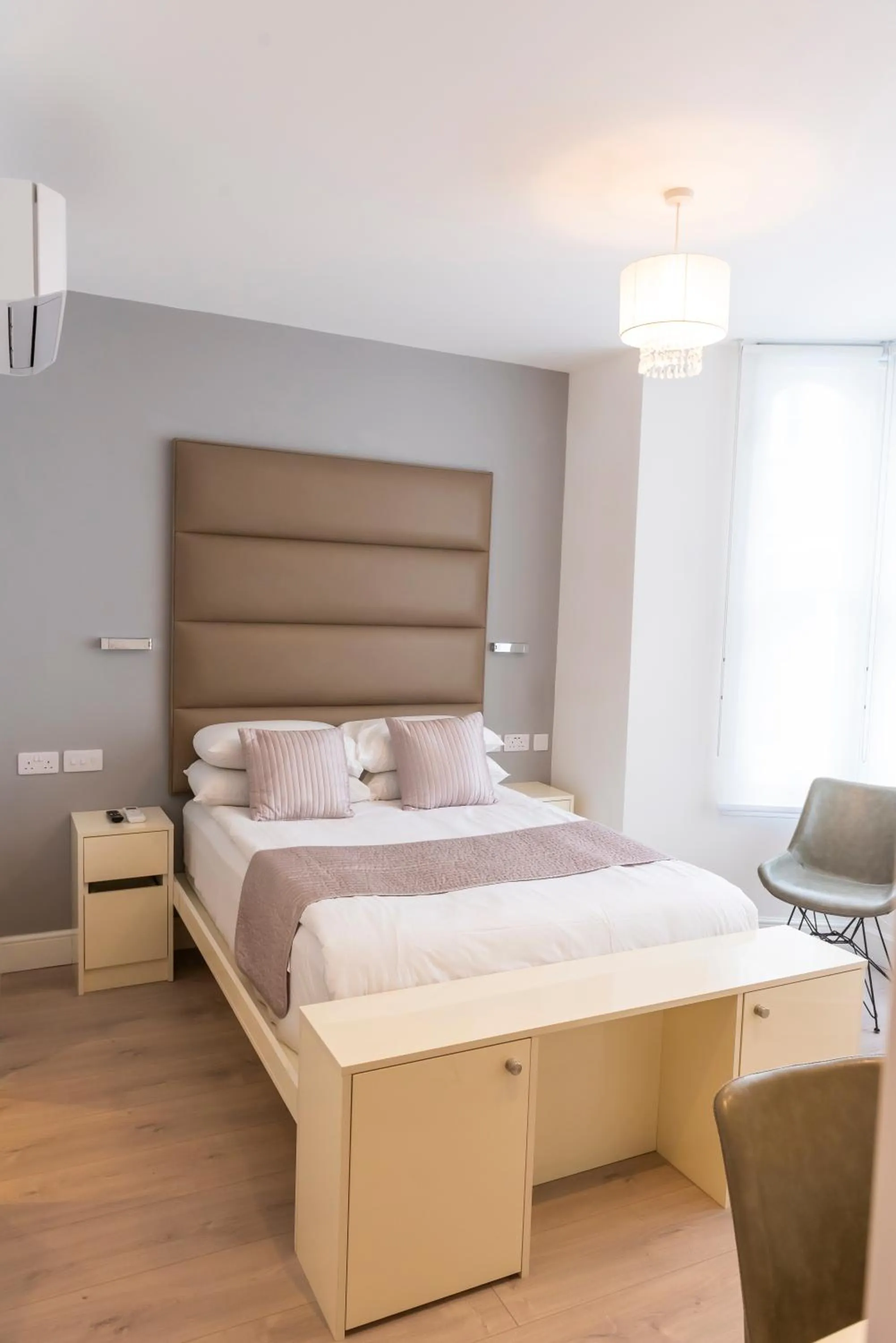 Bedroom, Bed in Messina Studios