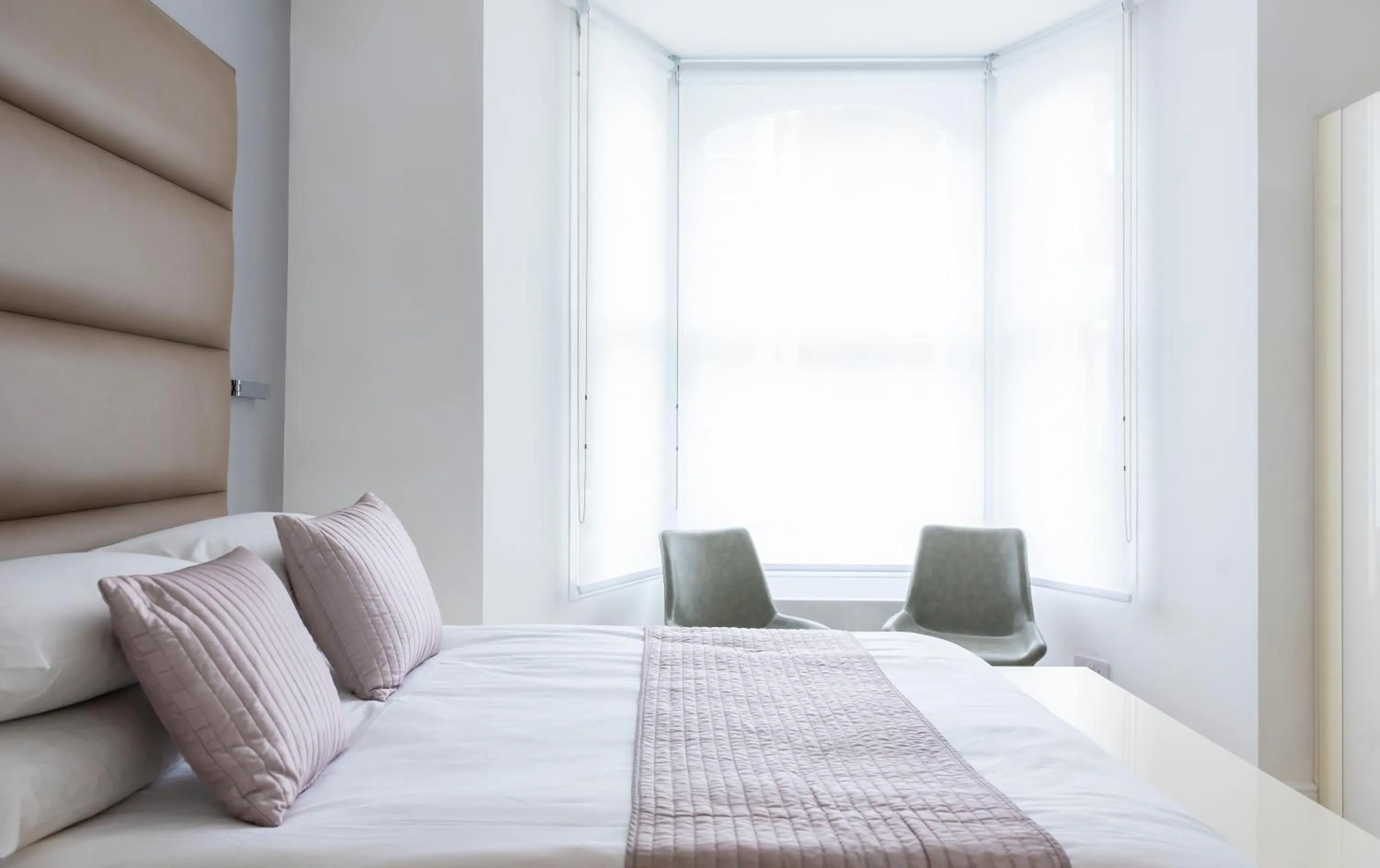 Bed in Messina Studios