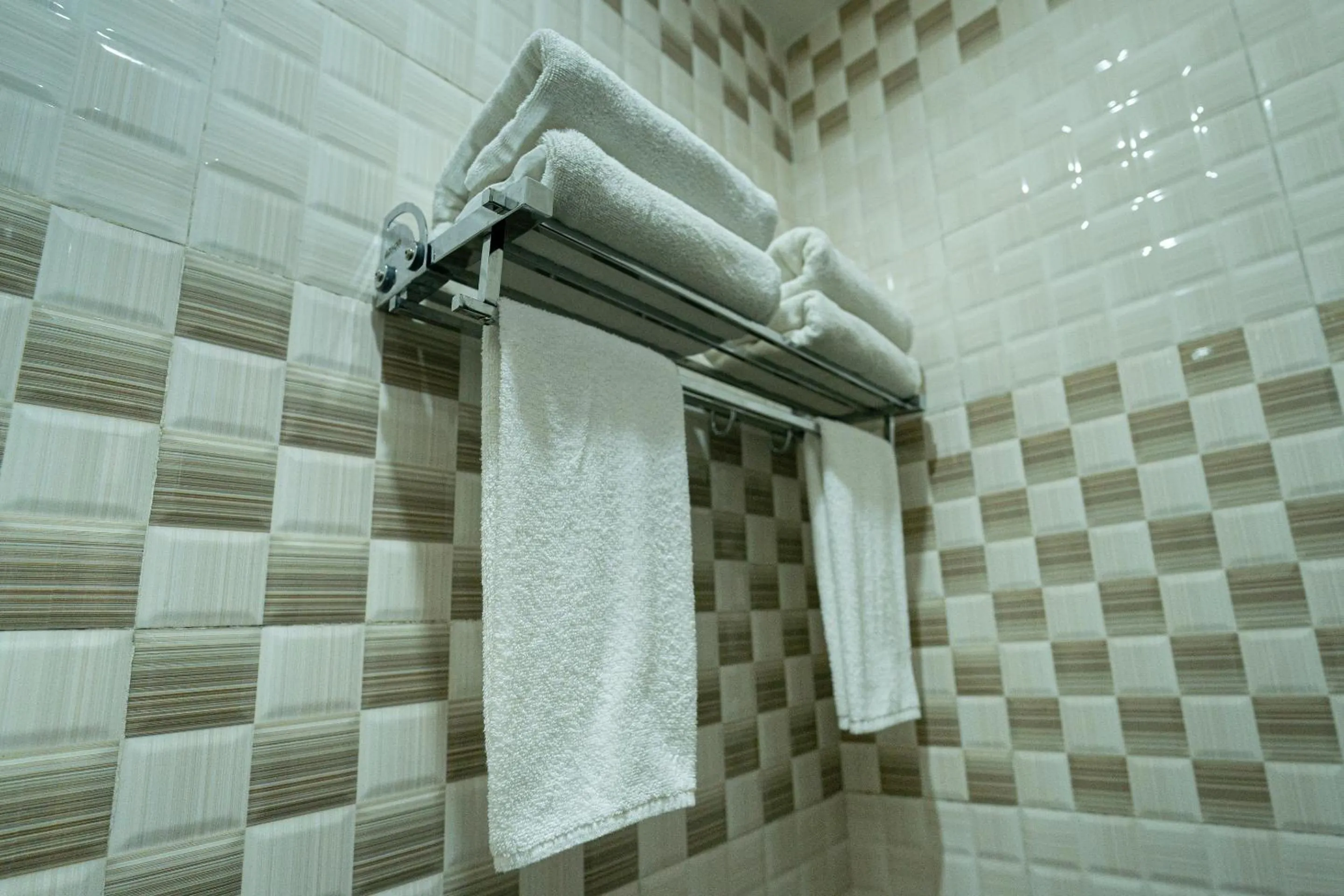 Shower in The Sanihara Hotel & Resort