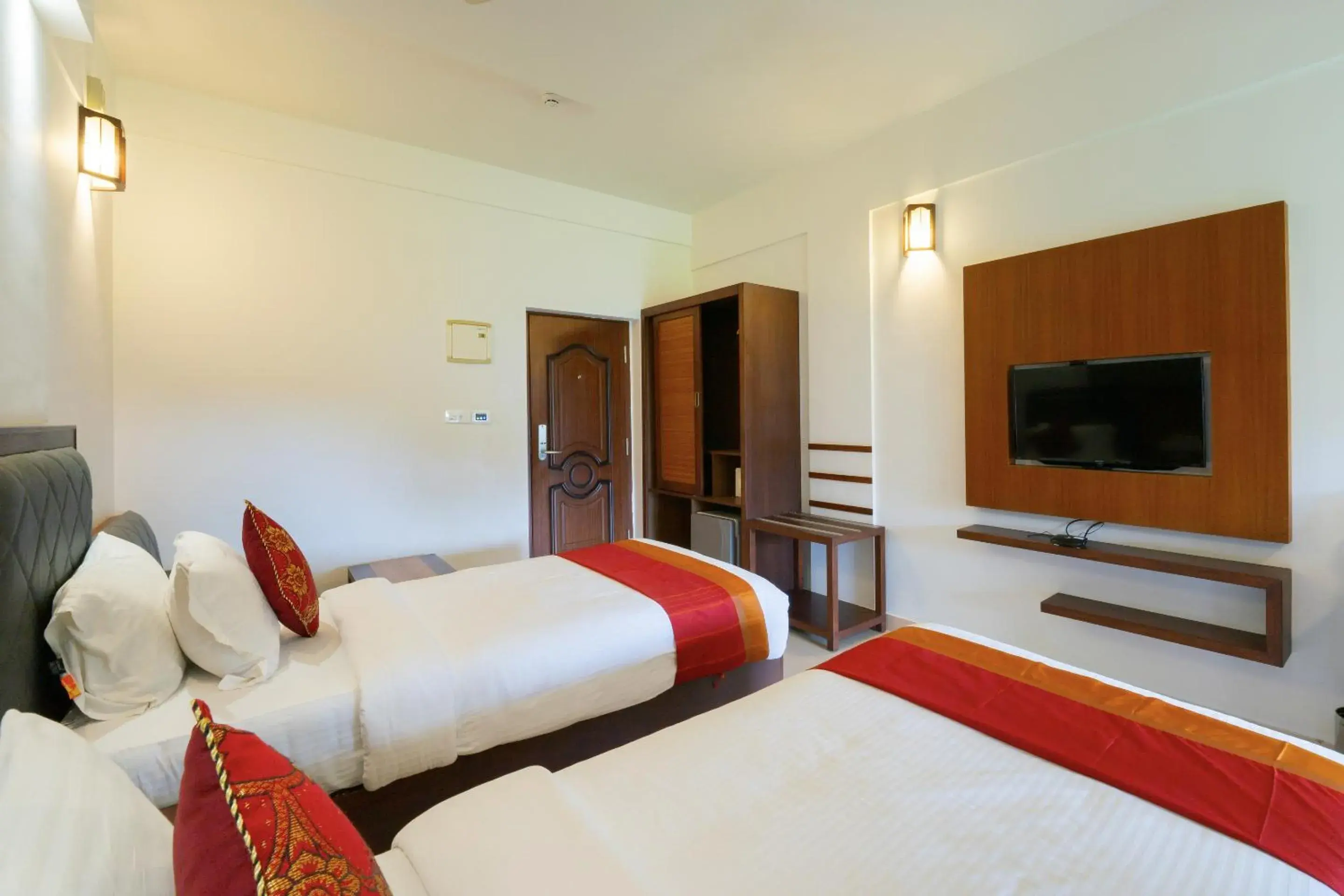 Twin - Non Air-conditioning in The Sanihara Hotel & Resort Twin - Non Air-conditioning in The Sanihara Hotel & Resort