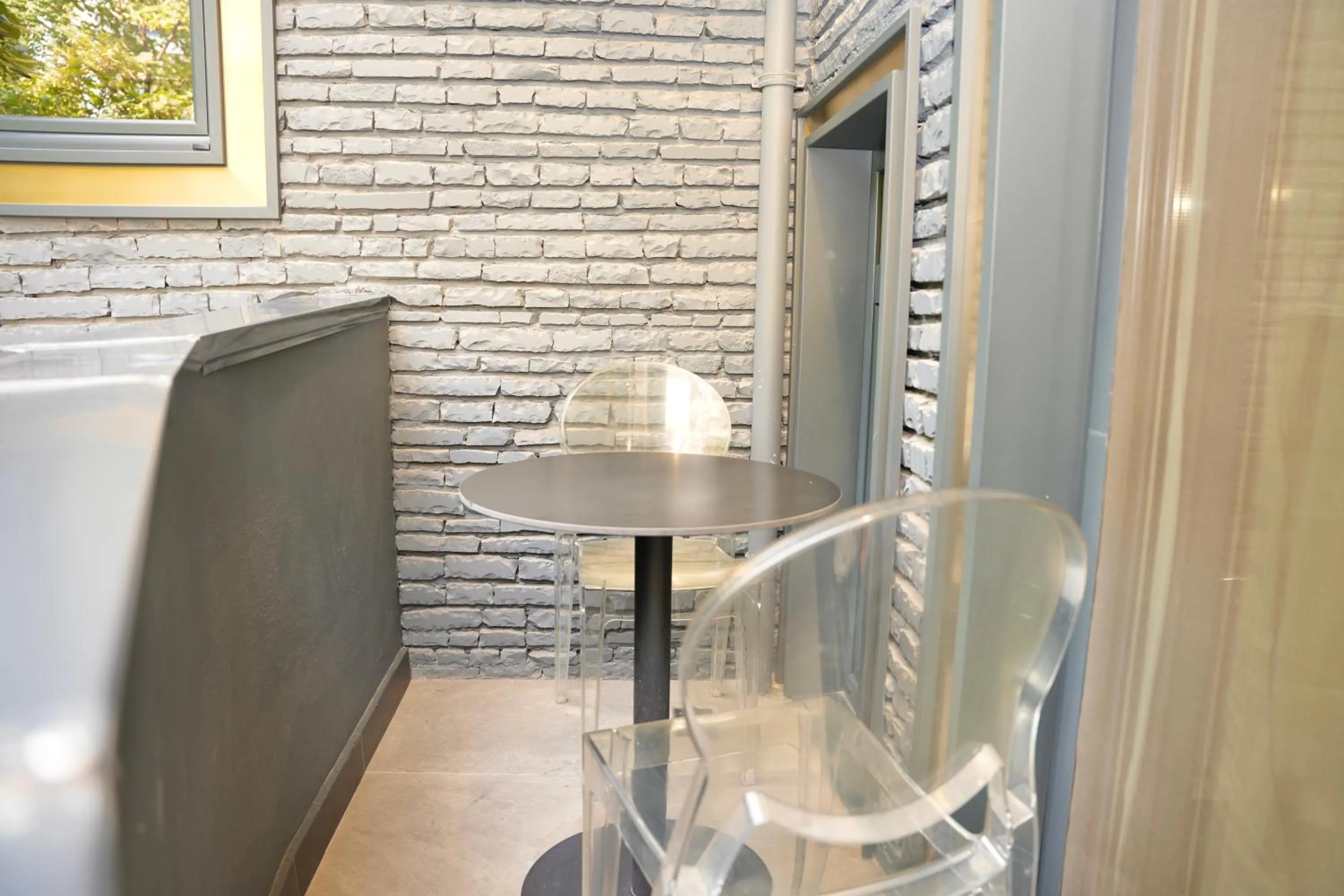 Balcony/Terrace in La Suite Boutique Hotel