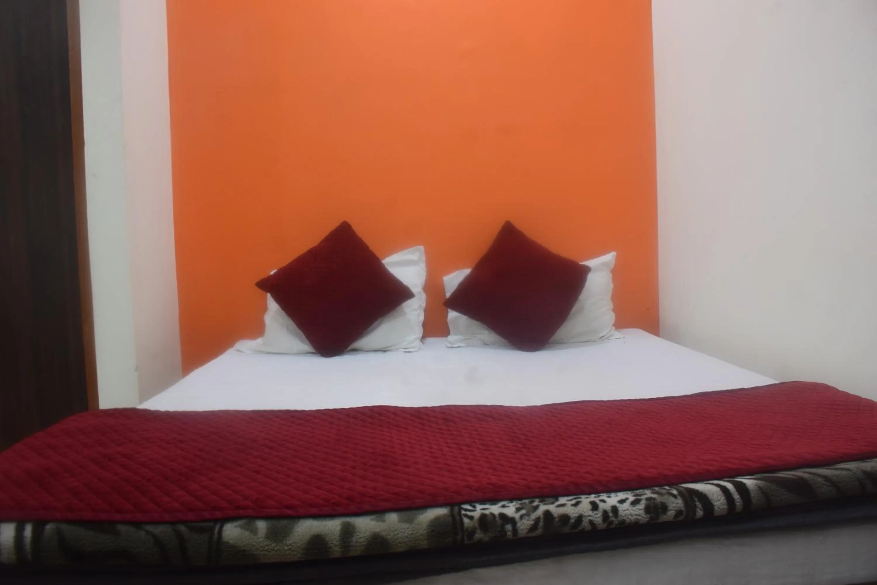 Bedroom in Hotel Thakur Ji