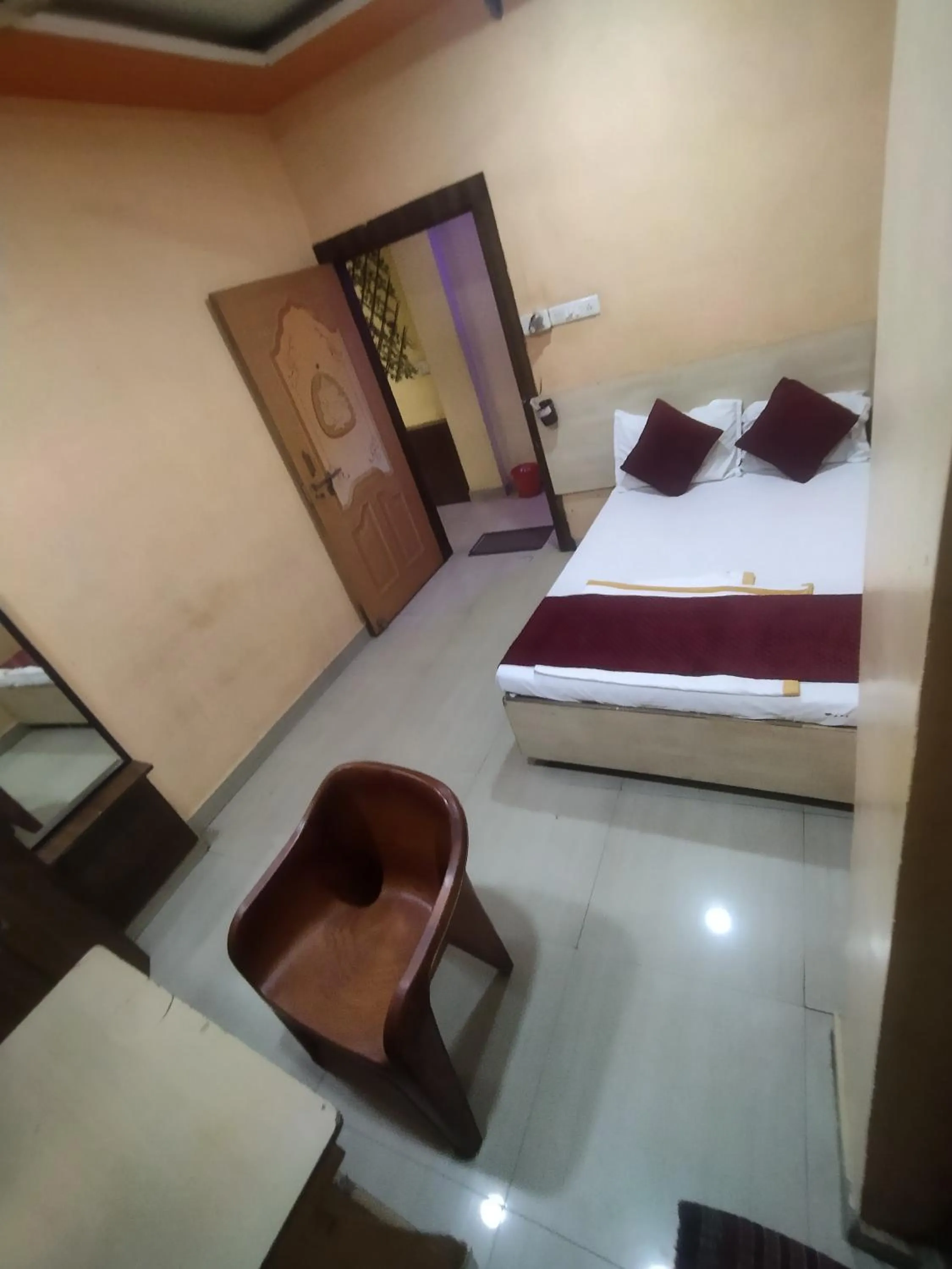 Photo of the whole room in Hotel Thakur Ji