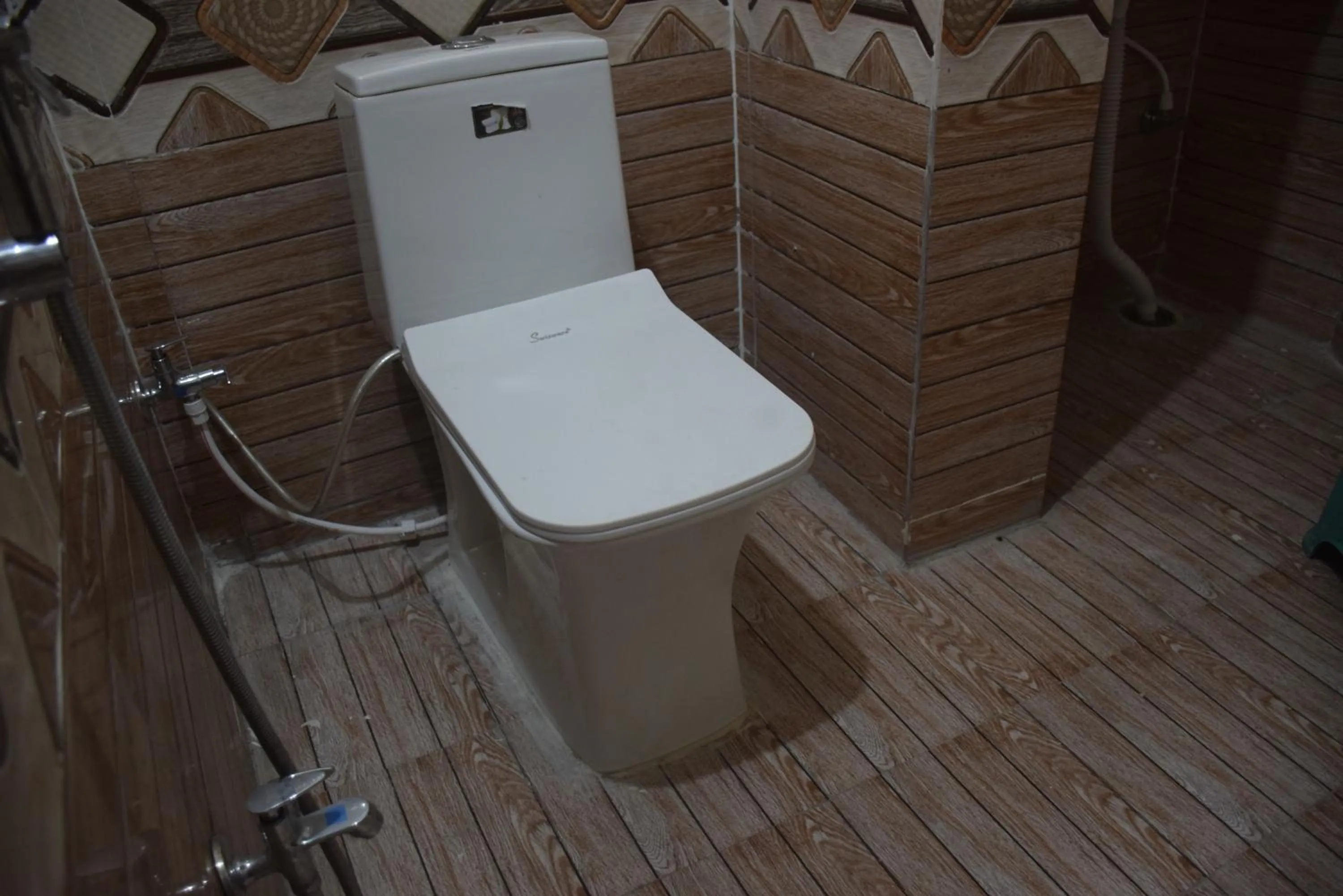 Toilet in Hotel Thakur Ji