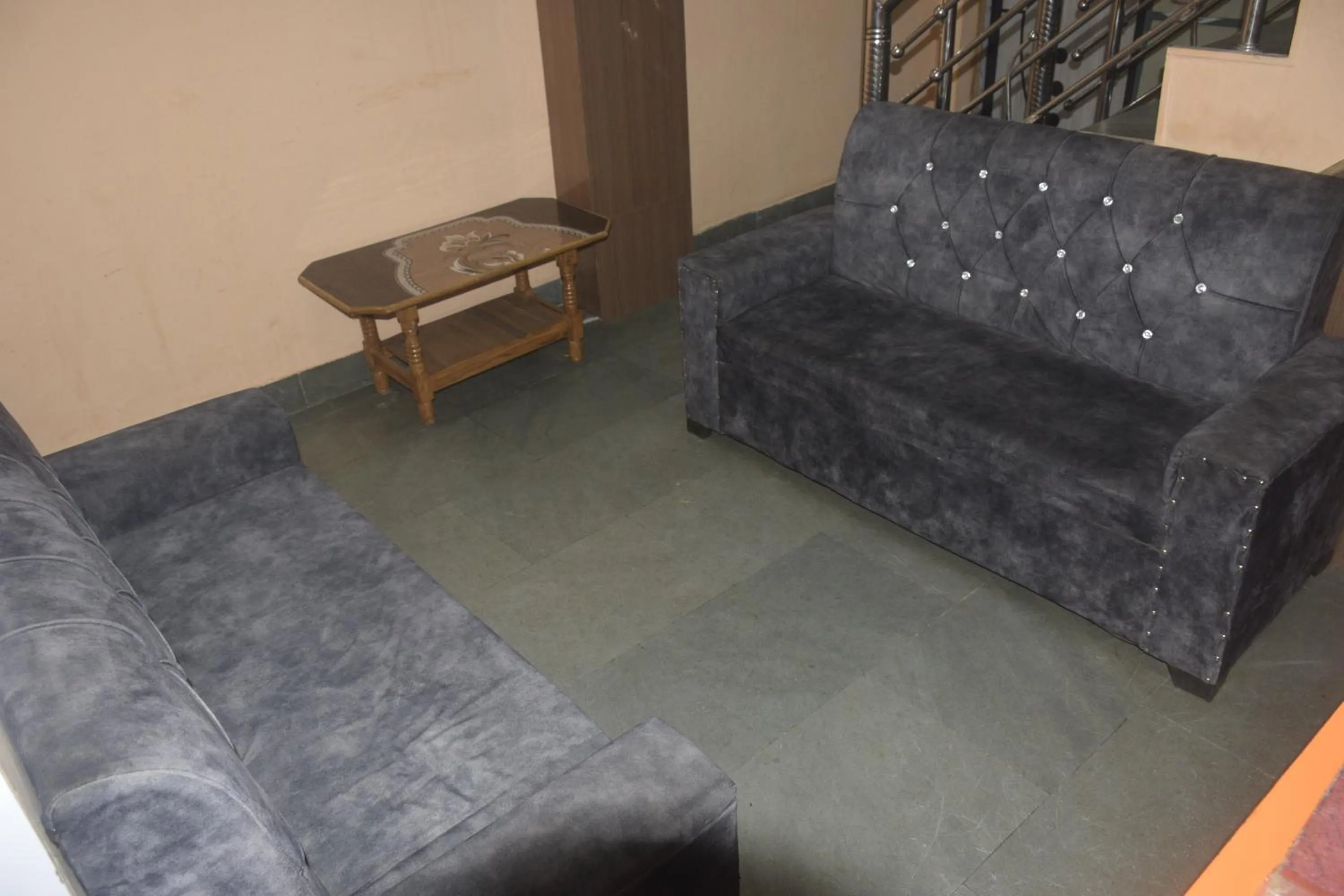 Seating area in Hotel Thakur Ji