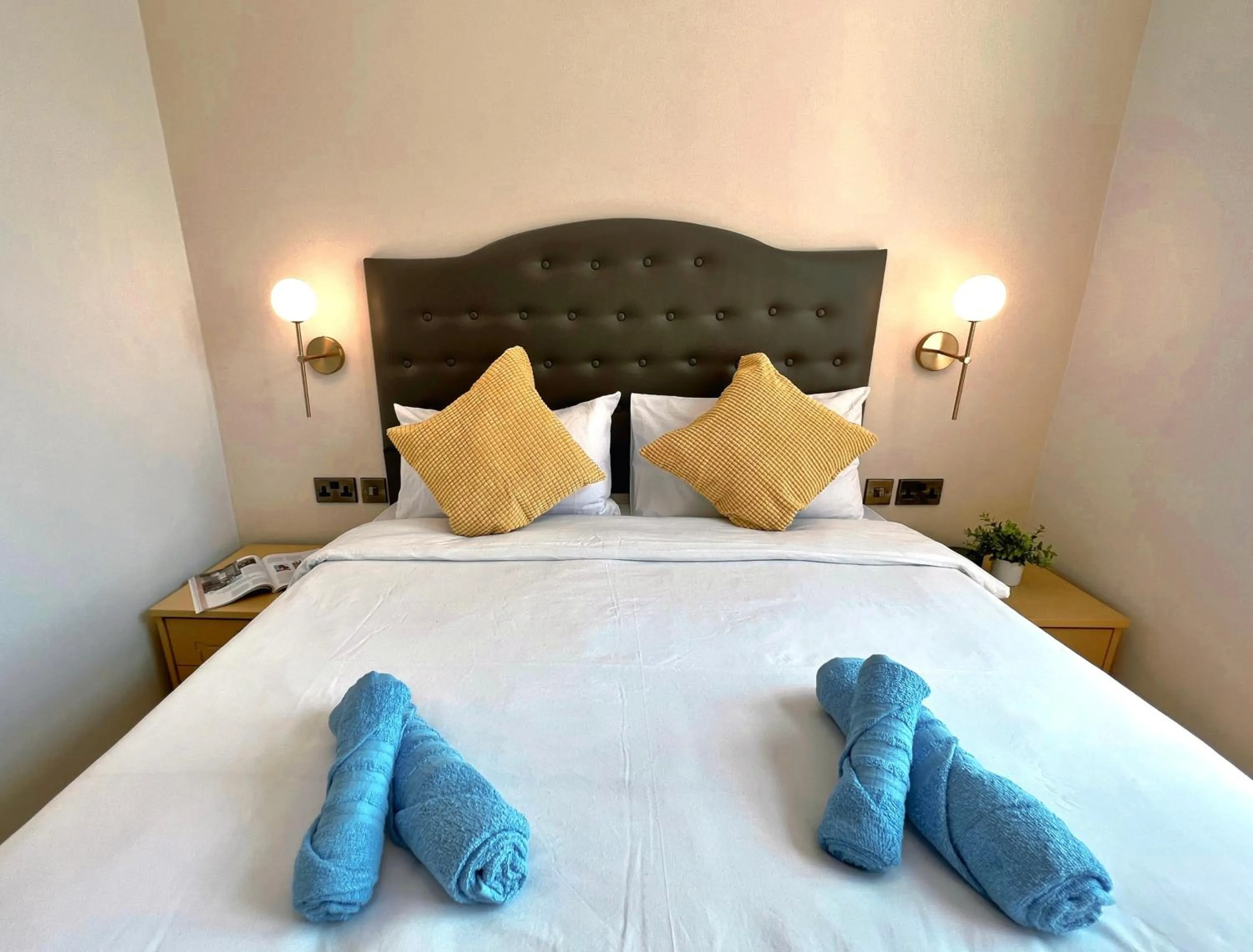 Bed in Independence MALTA APARTMENTS