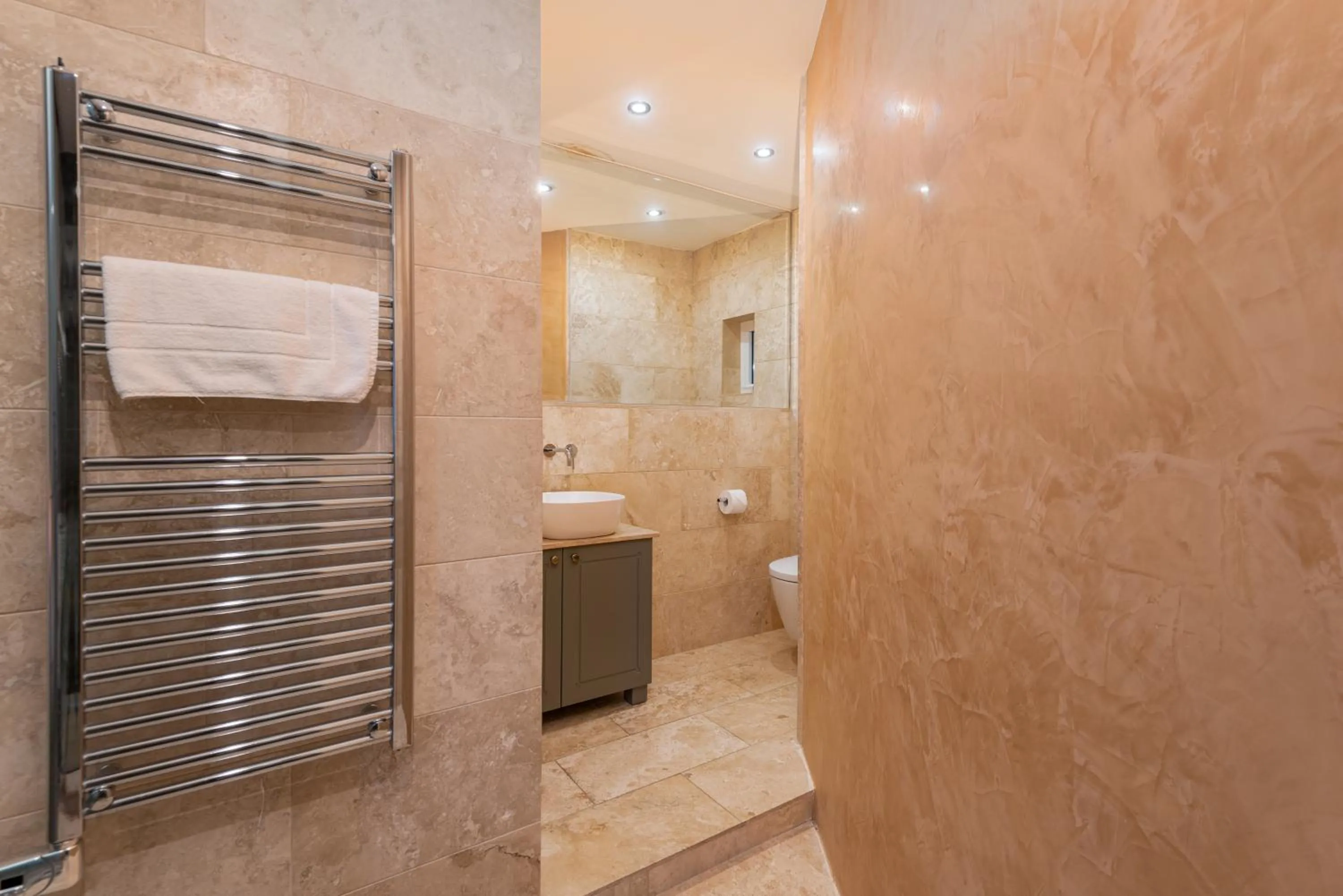 Bathroom in Independence MALTA APARTMENTS